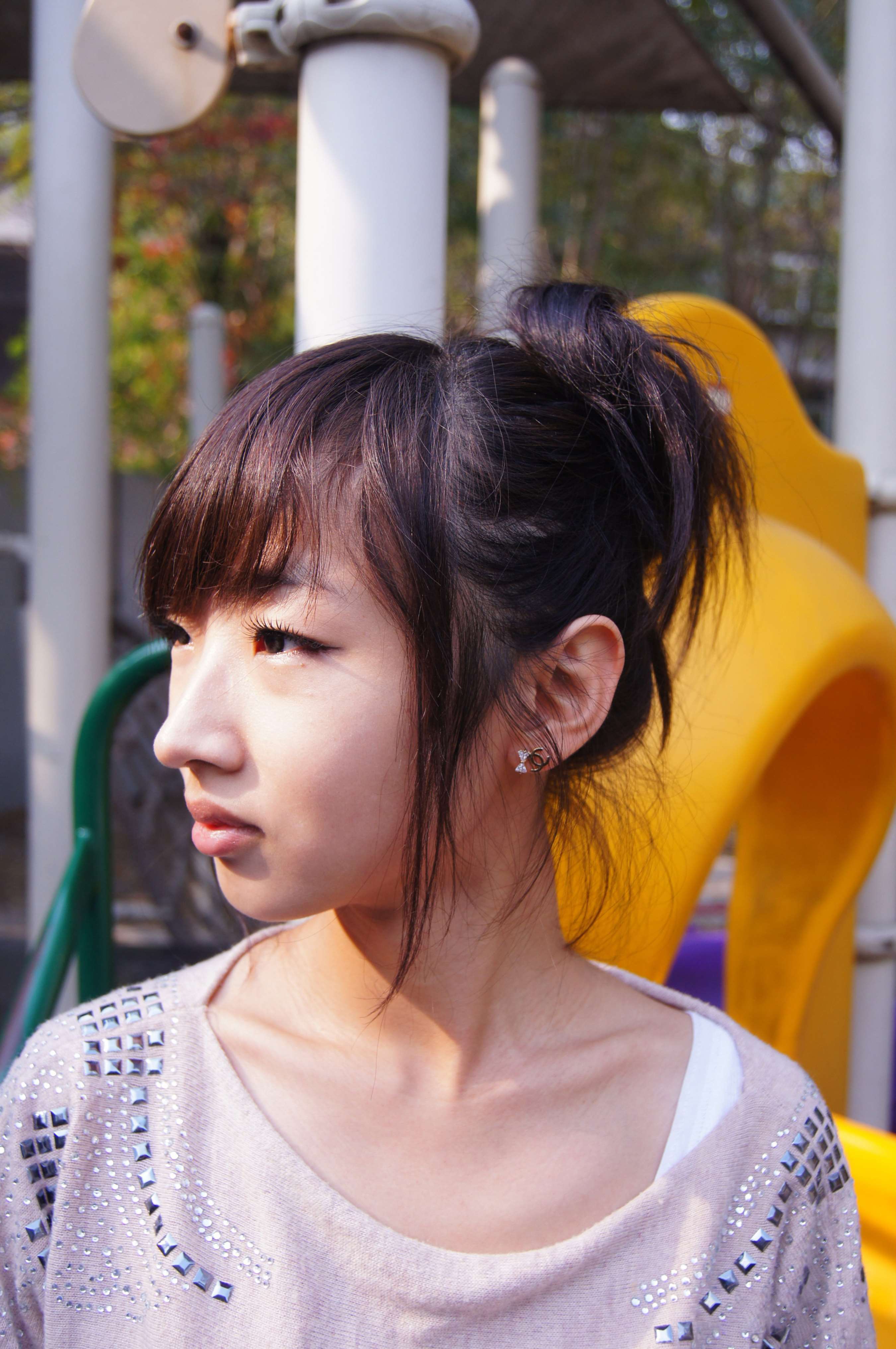 《酷似周冬雨的小车模-艺术系美女奶昔》作品图