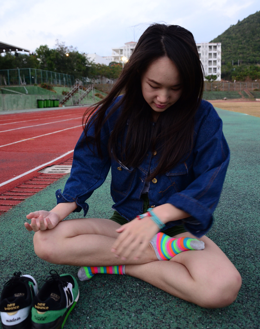 《学姐N字鞋多彩锦袜》作品图