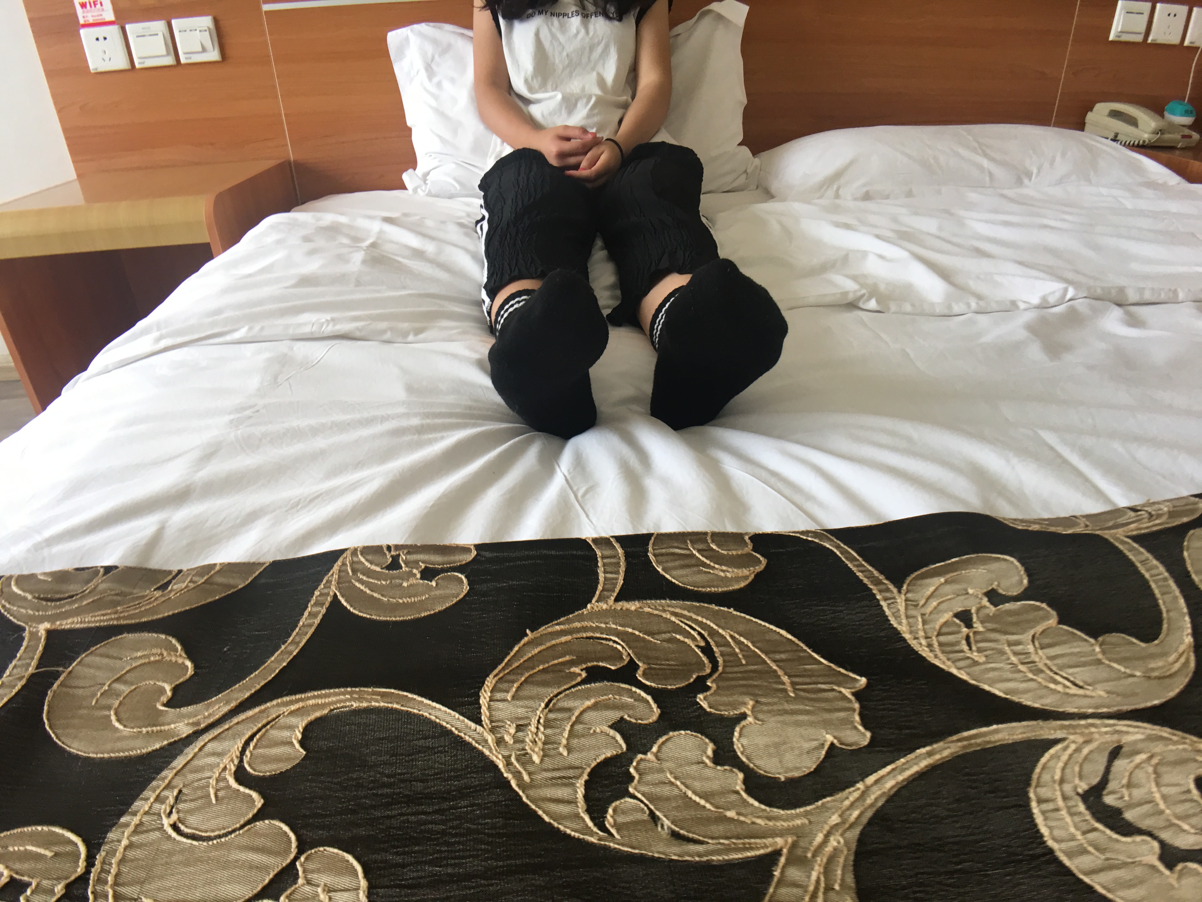 《小妹的酸臭脚丫》作品图