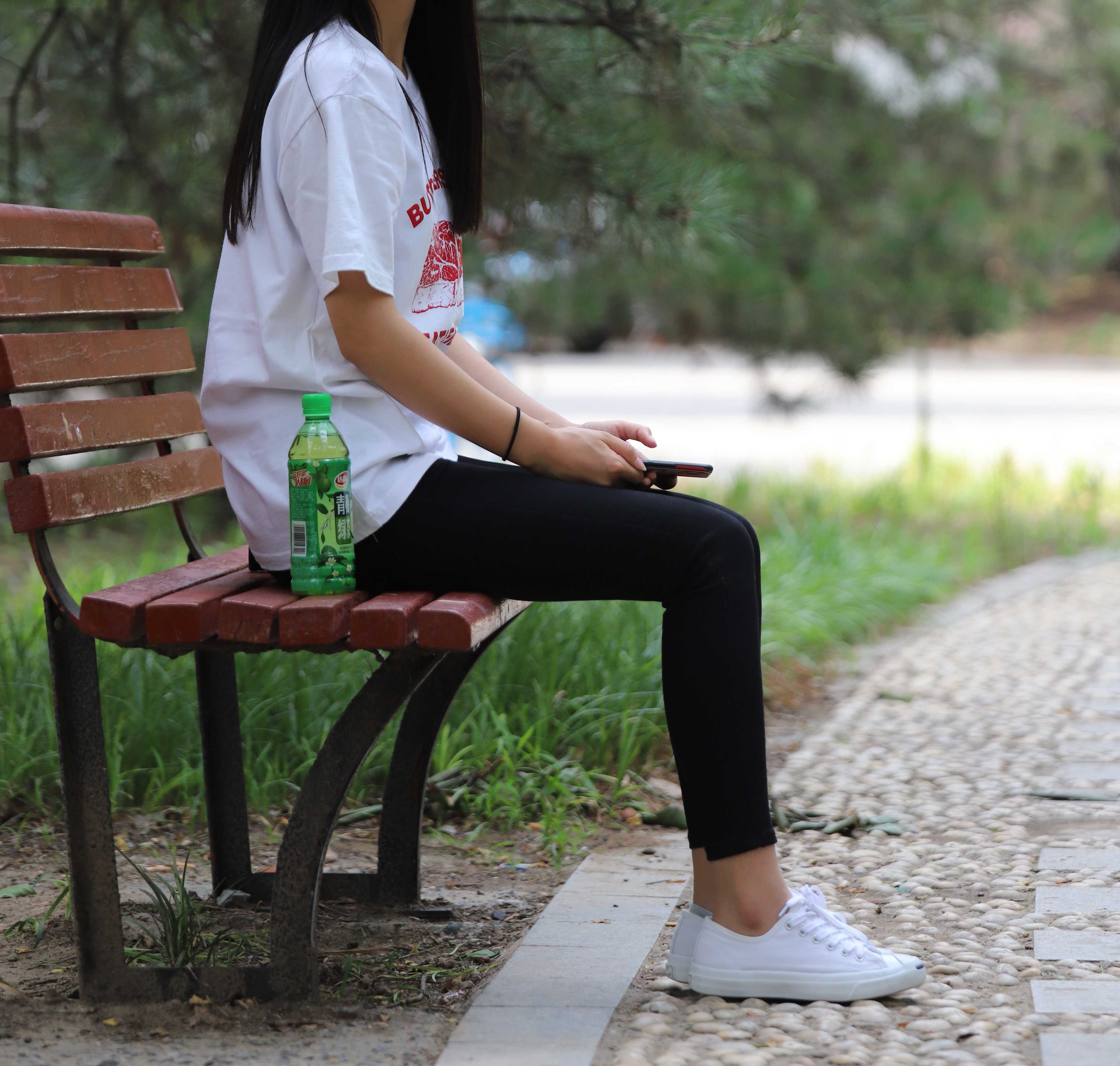 《公园游玩》作品图