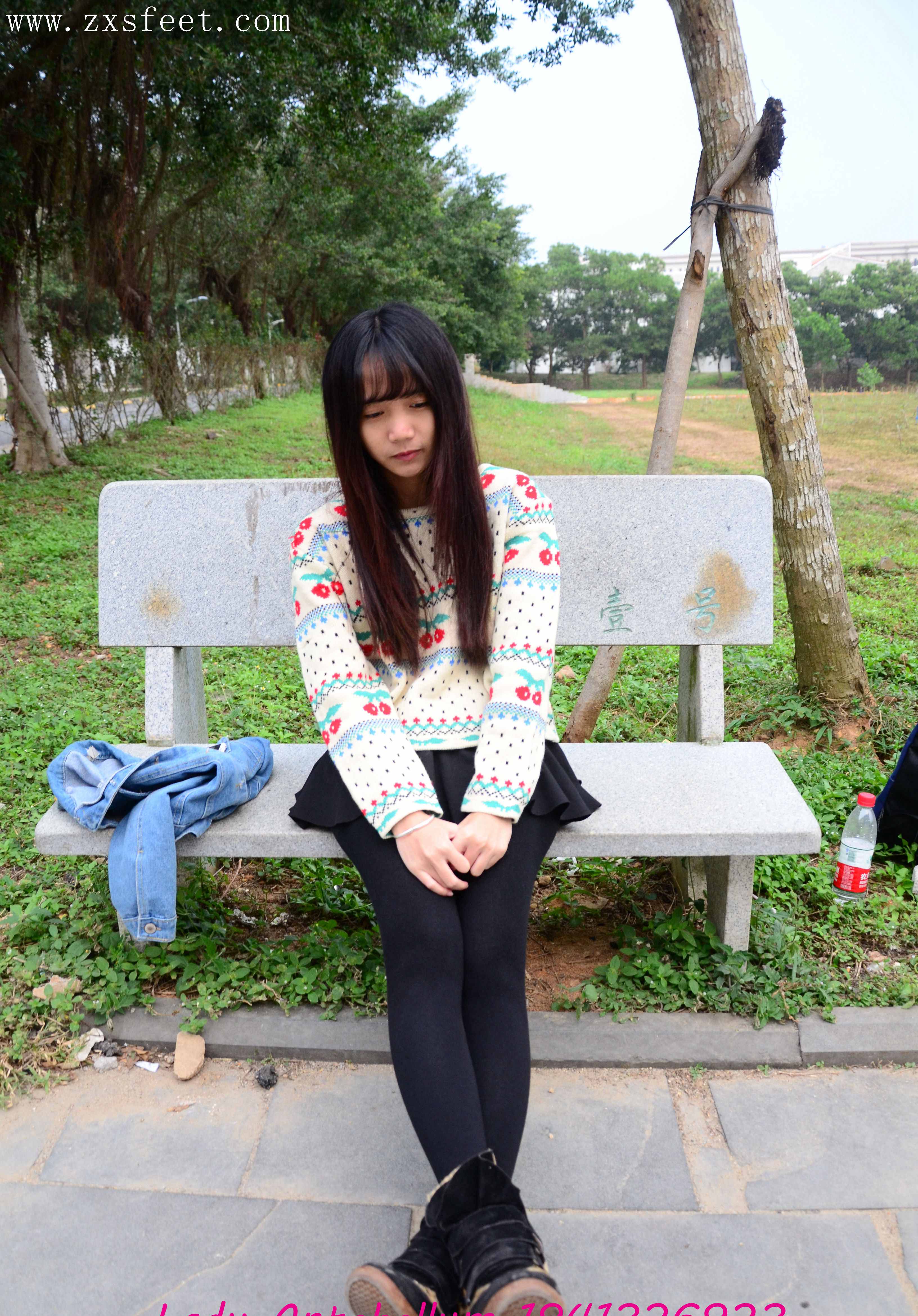 《荧光的绿》作品图