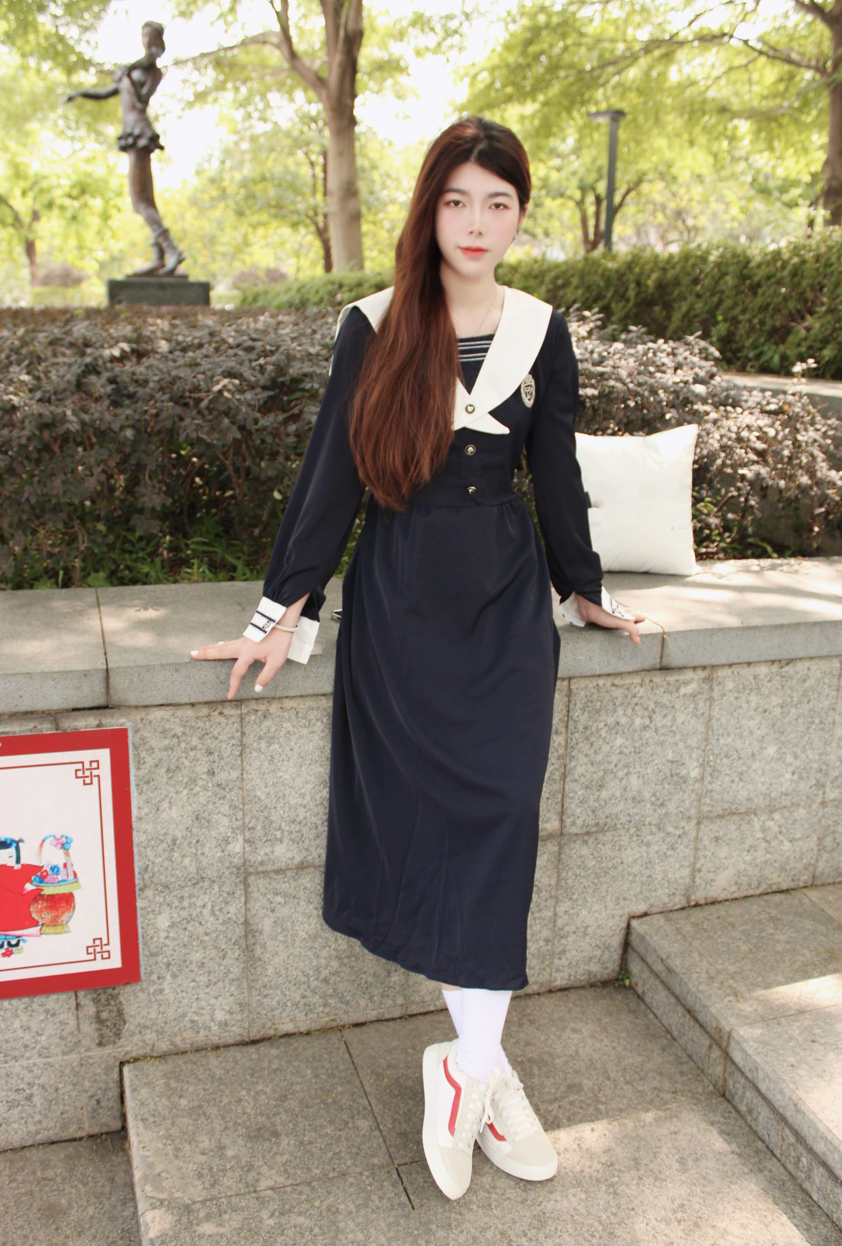 《雪糕-学院风の板鞋白袜、嫩足》作品图