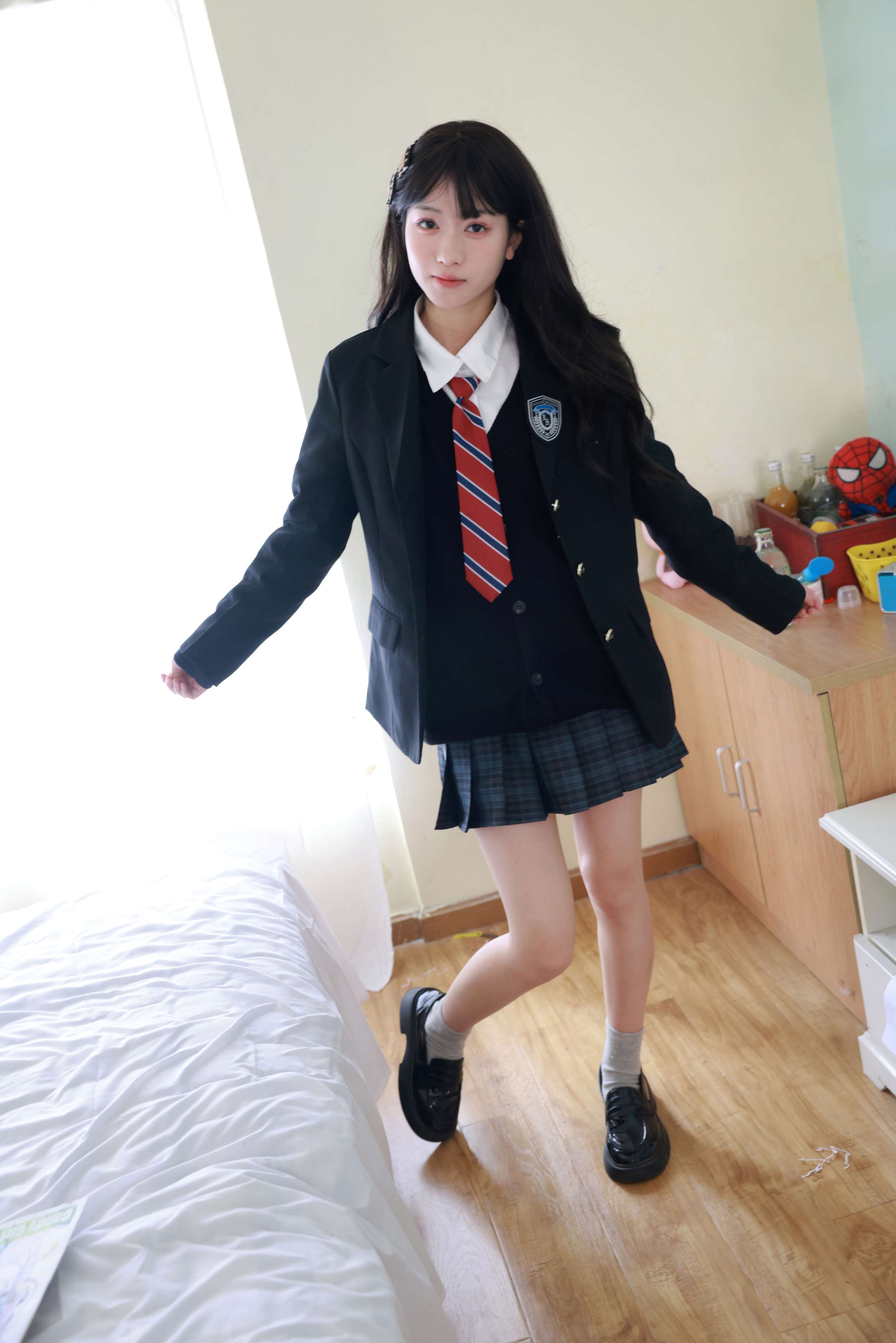 《可心 脱棉袜展嫩足》作品图