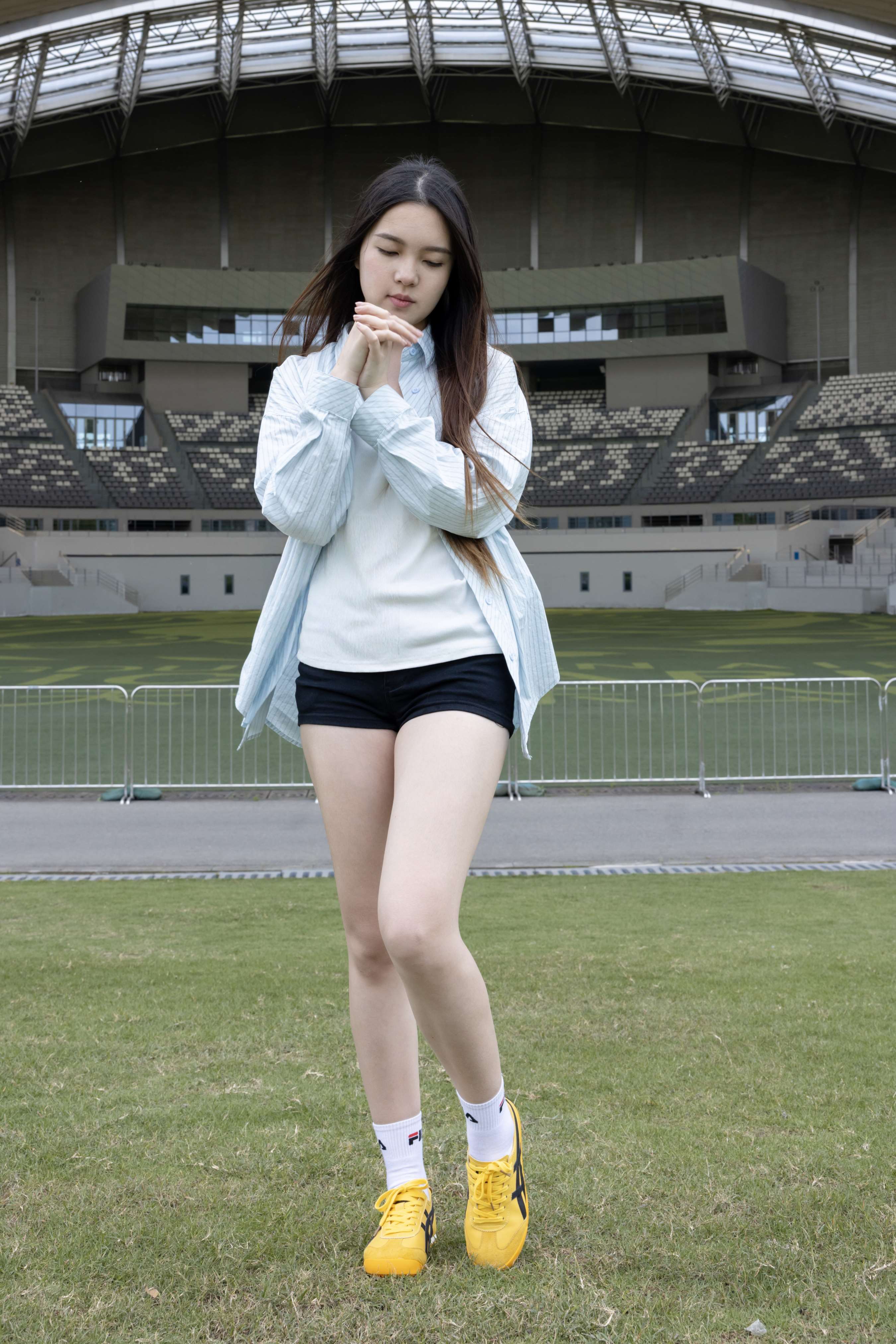 《金麦 体育馆秀足》作品图