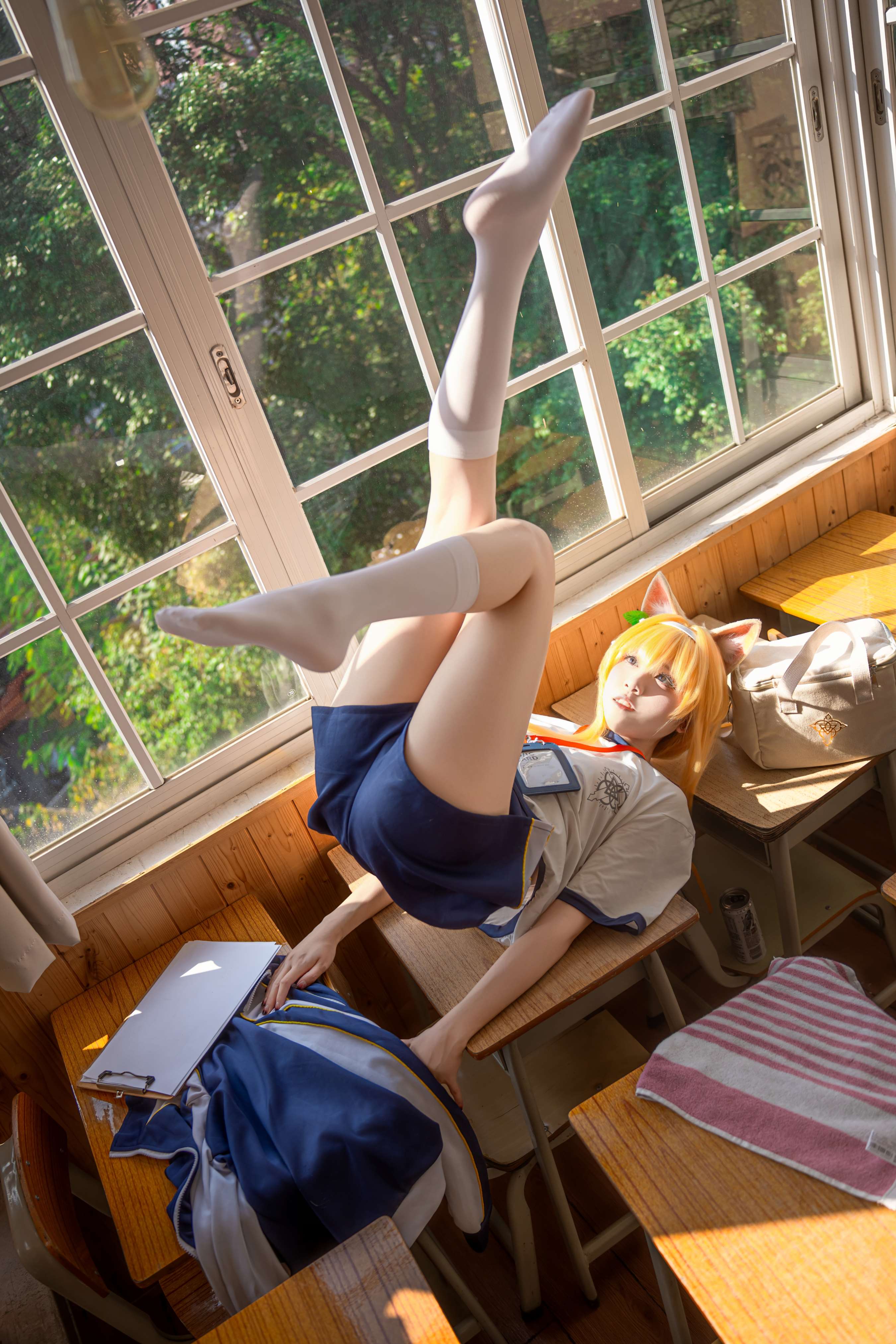 《玛丽体操服》作品图