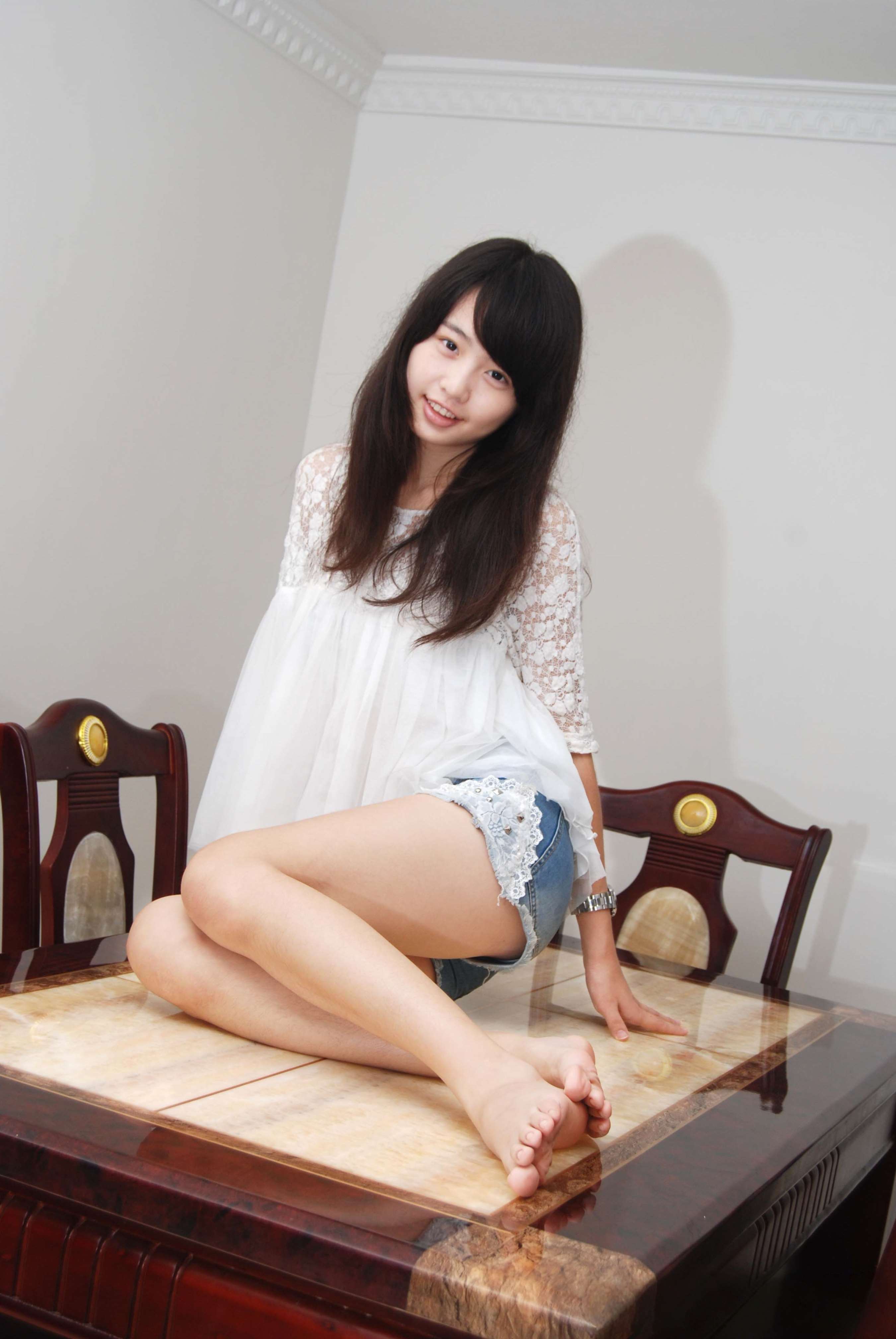 《弯弯 纯净如水》作品图