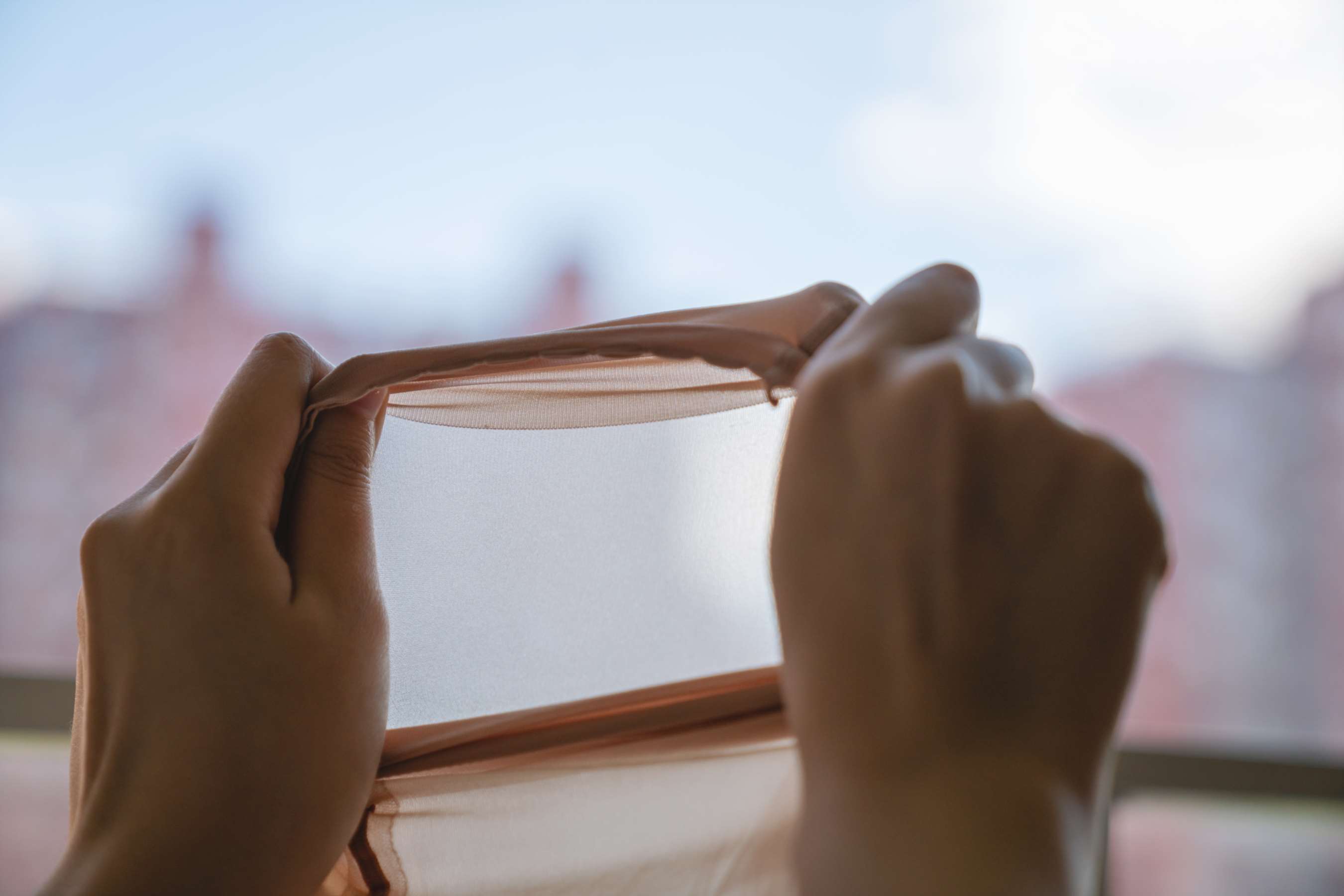 《思甜 air深肤丝袜》作品图