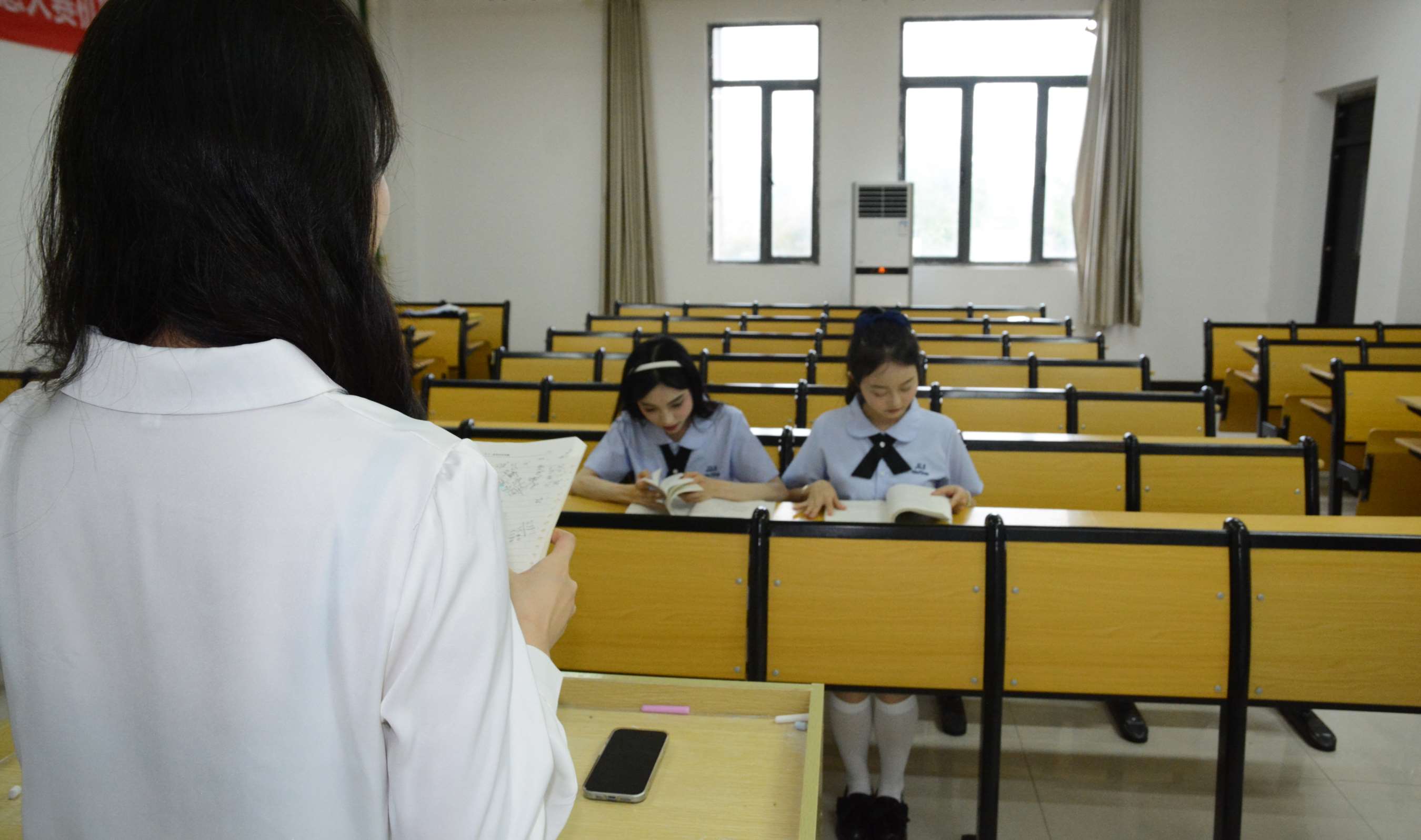 《柒柒、双双、环环-学院之风》作品图