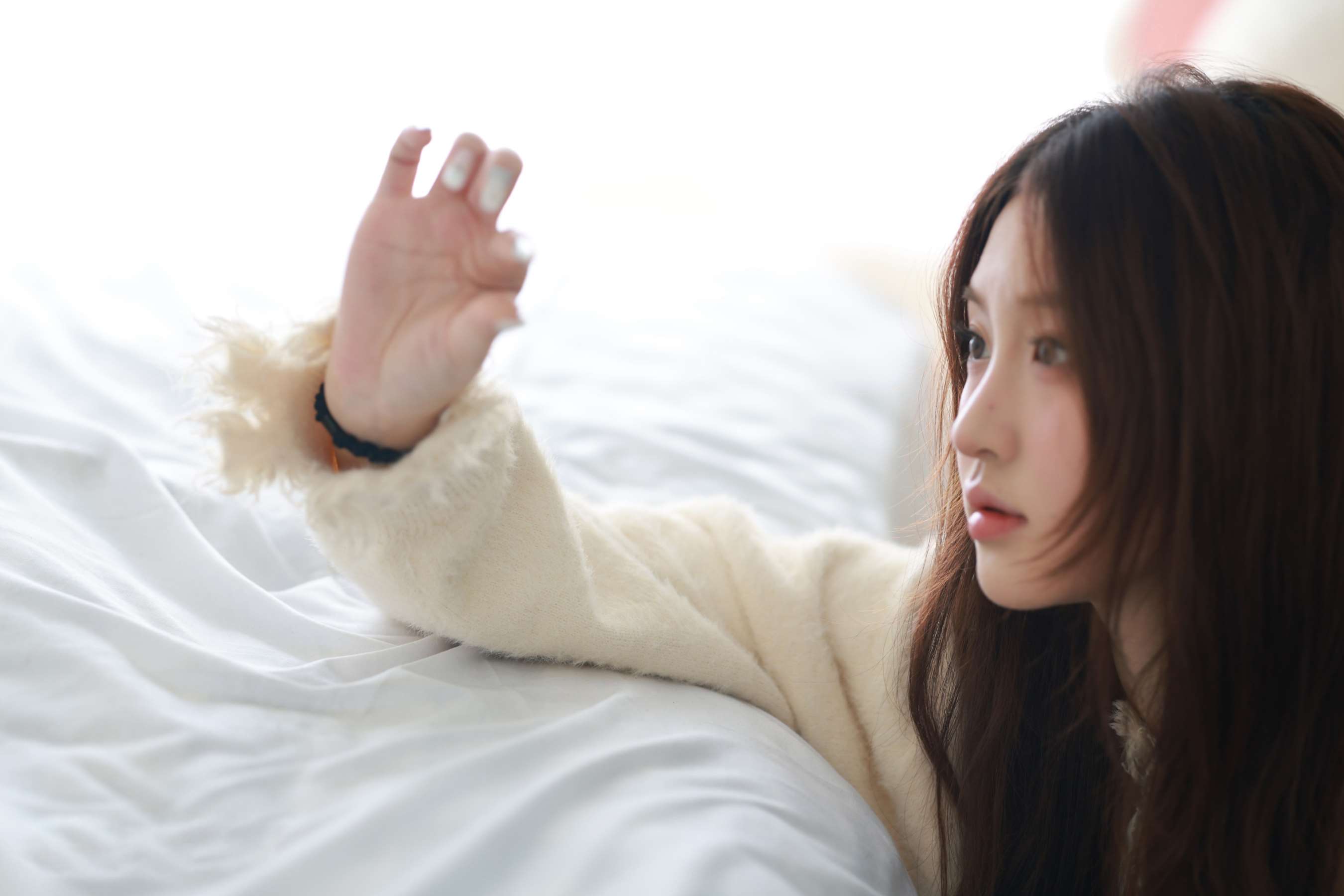 《萌萌 棉袜の嫩足》作品图