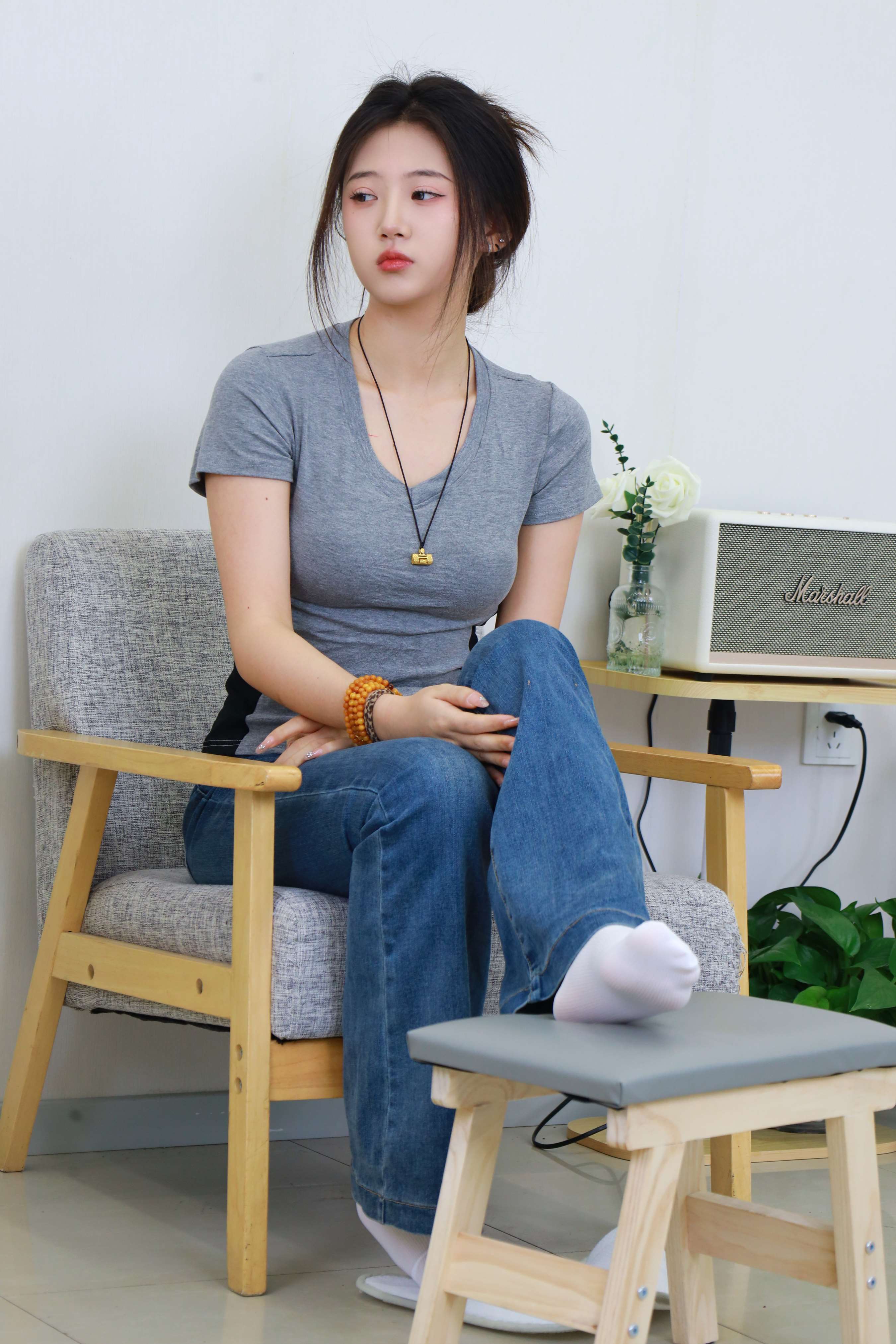 《子涵 棉袜、短肉丝、裸足》作品图