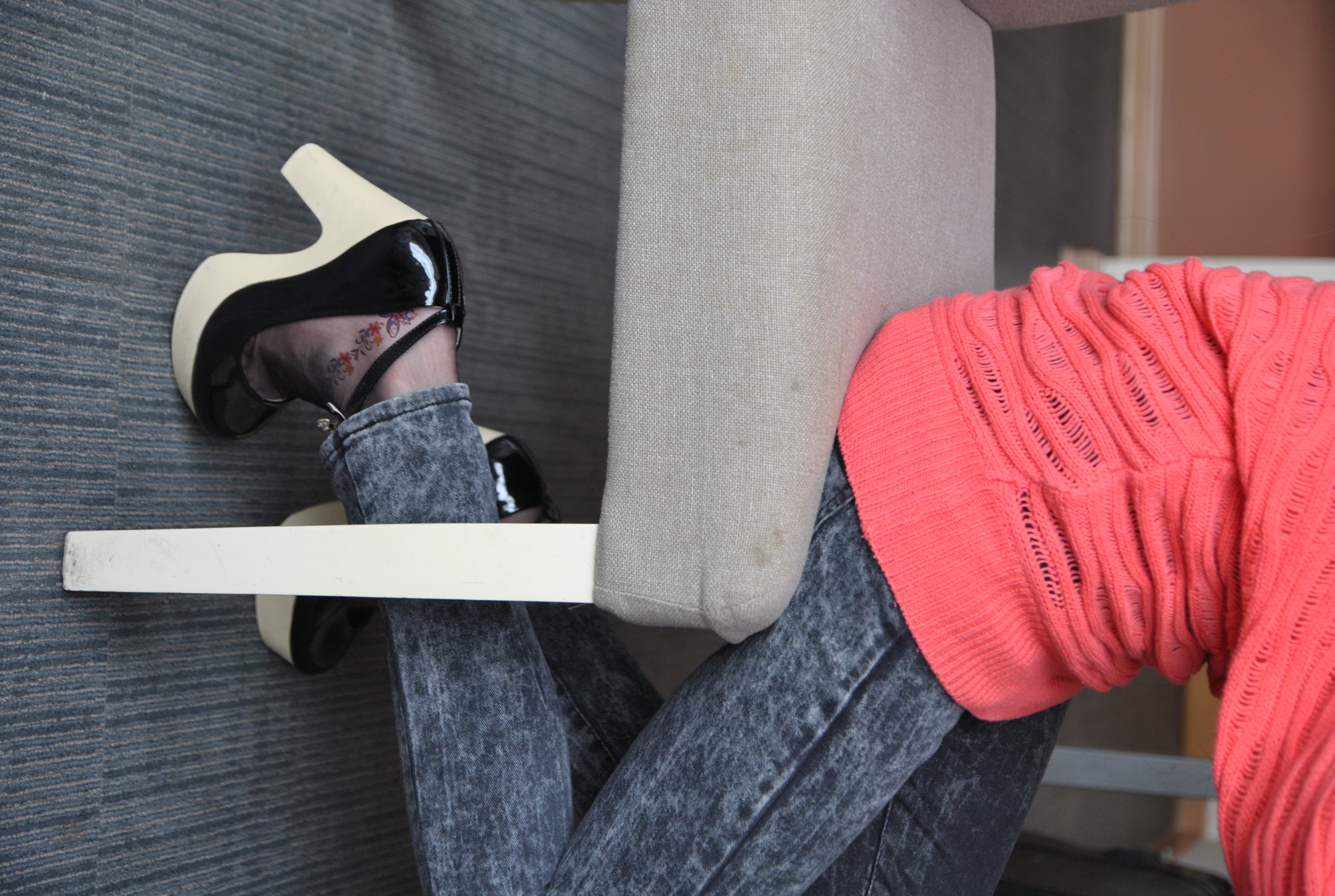 《雕花@黑丝脚丫》作品图