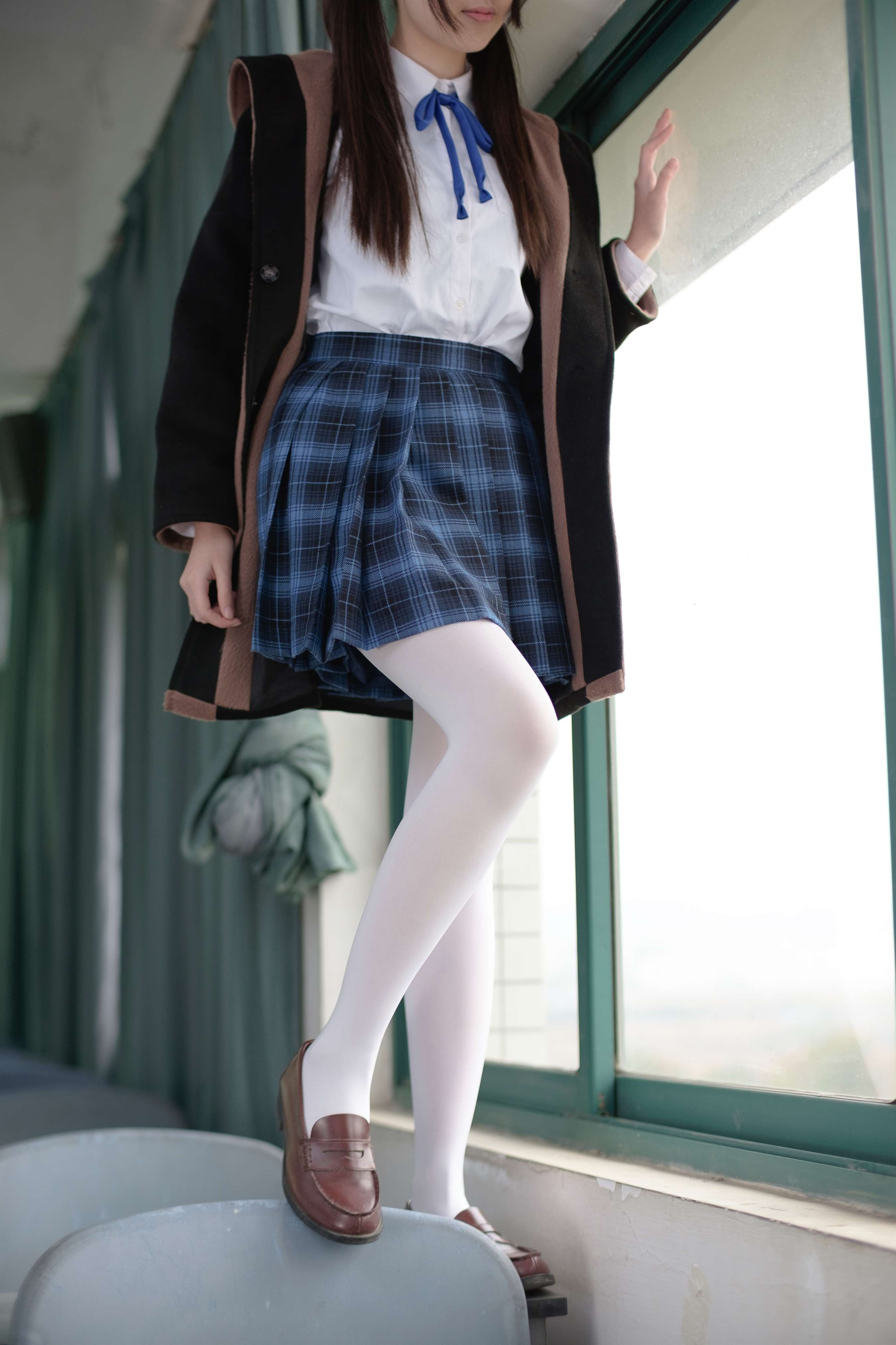 《校园JK制服丝足》作品图