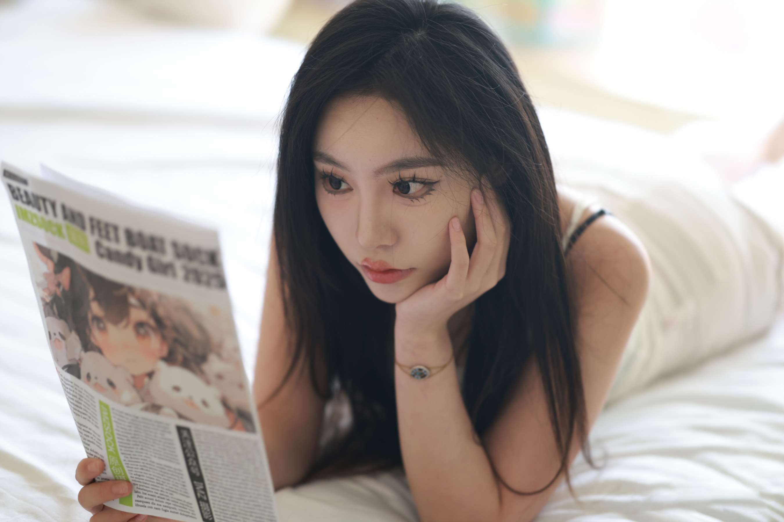 《维尼 脱棉袜展嫩足》作品图