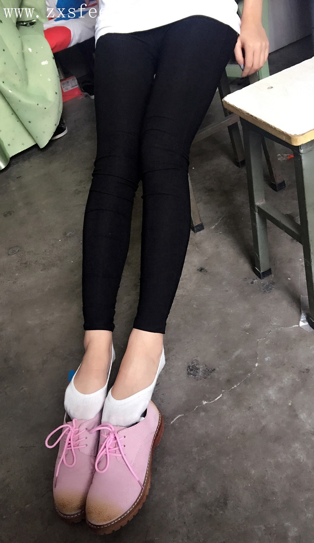 《半夏的寝室》作品图