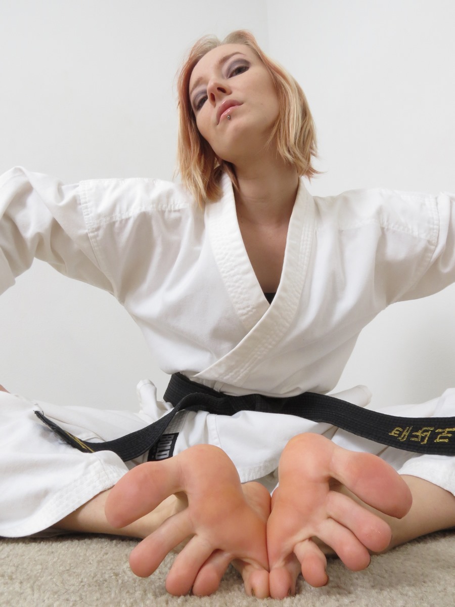 《oriyllw》作品图