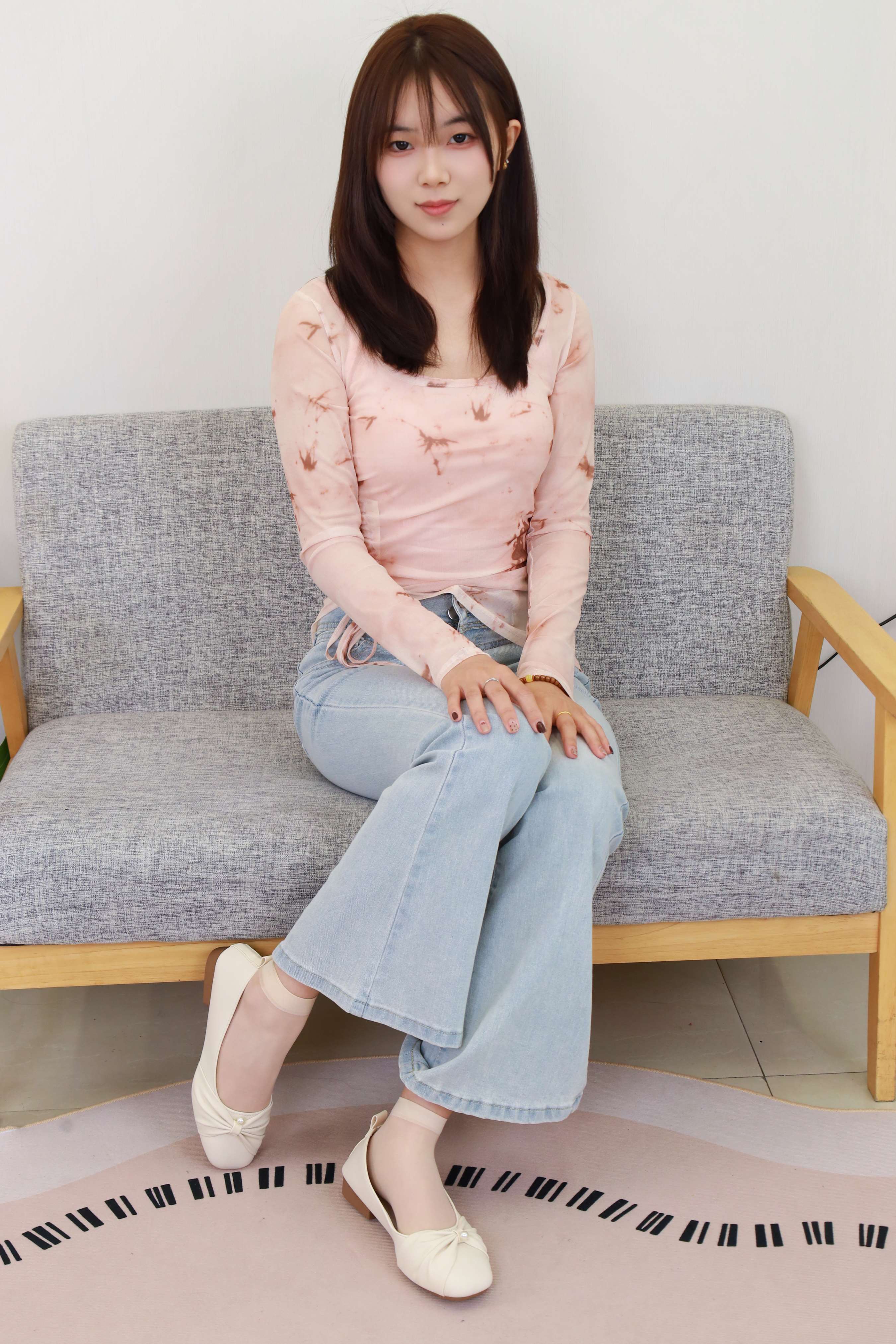 《宁宁 牛仔の短丝、嫩足》作品图