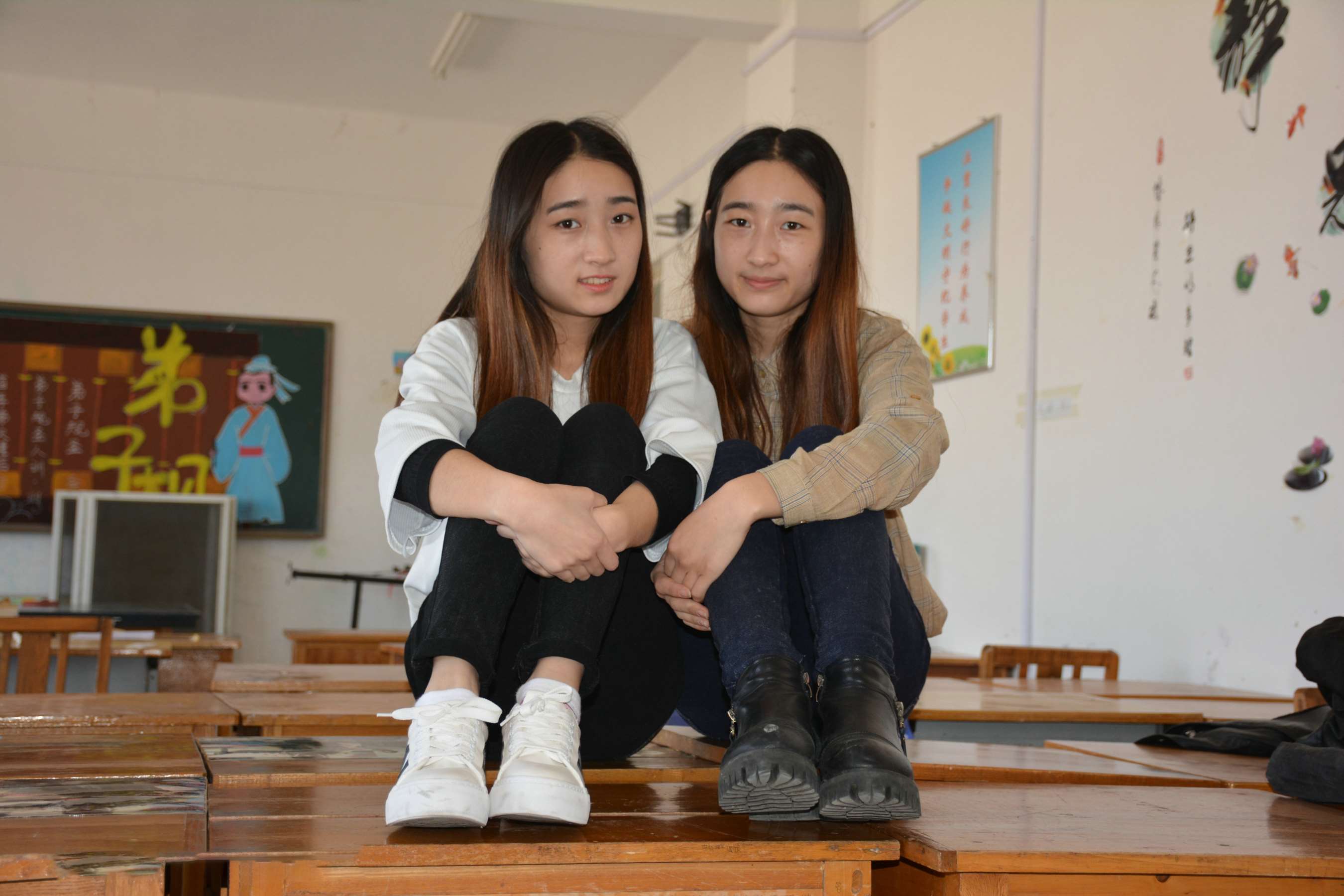 《晨瑶教室合拍》作品图