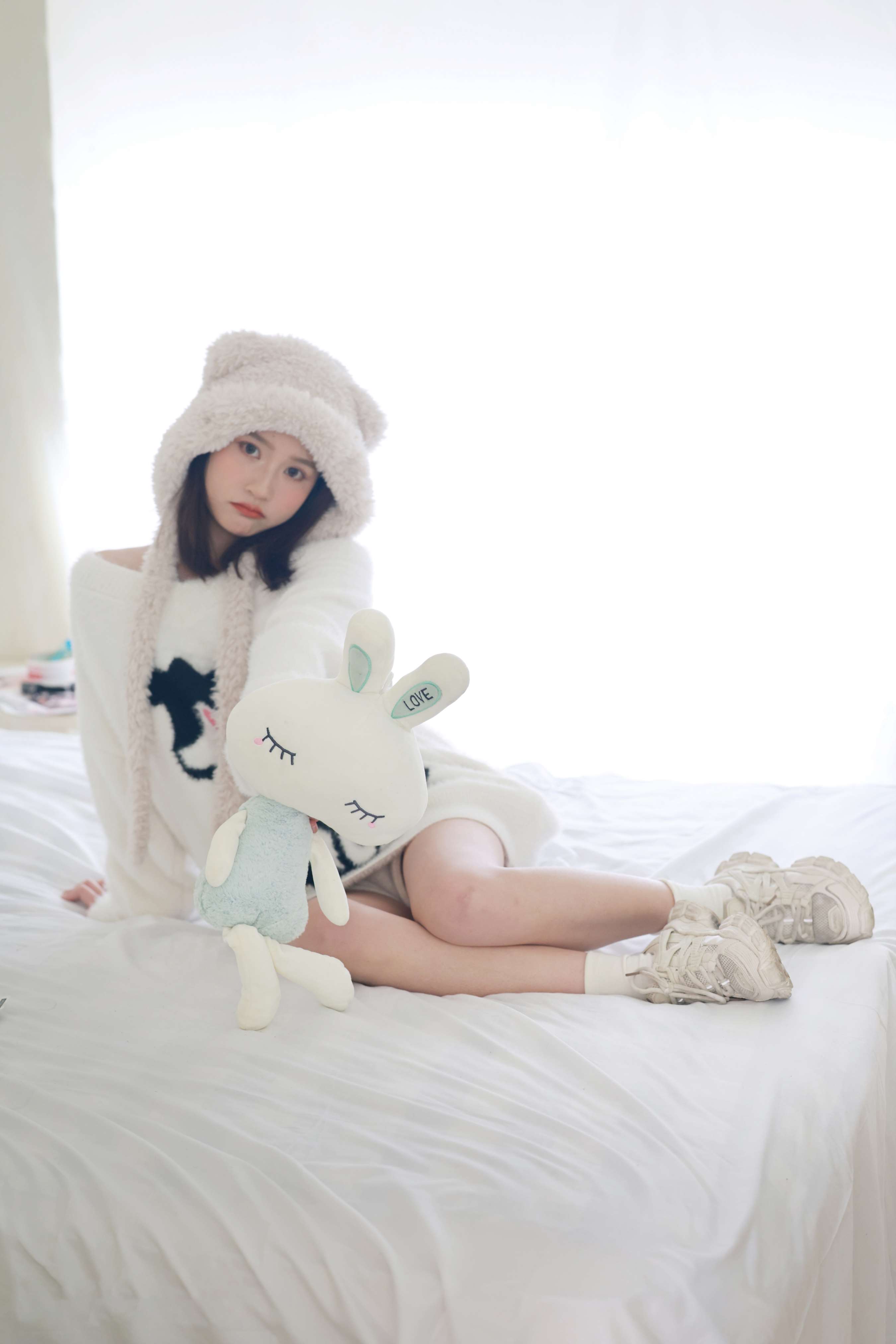 《小点心 白棉袜の嫩足》作品图