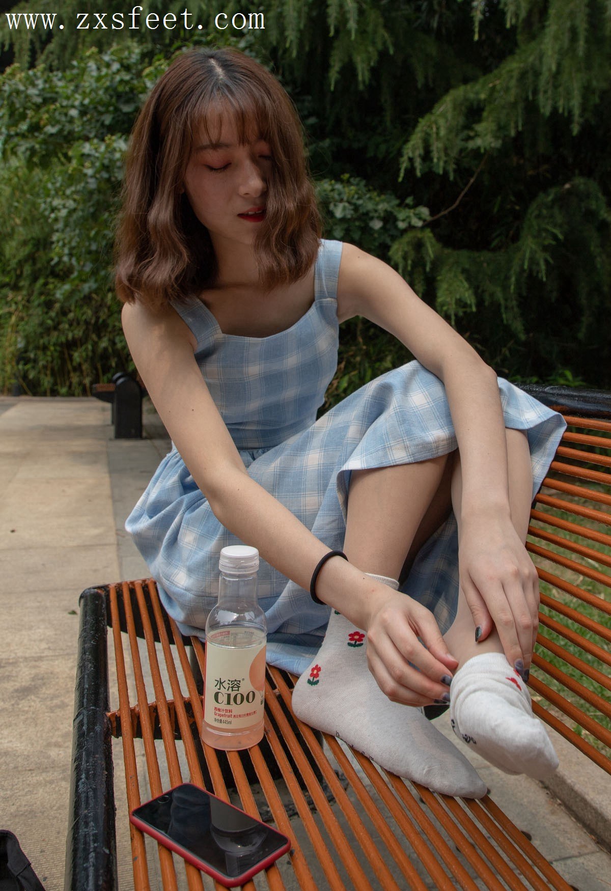 《猫儿小姐姐》作品图