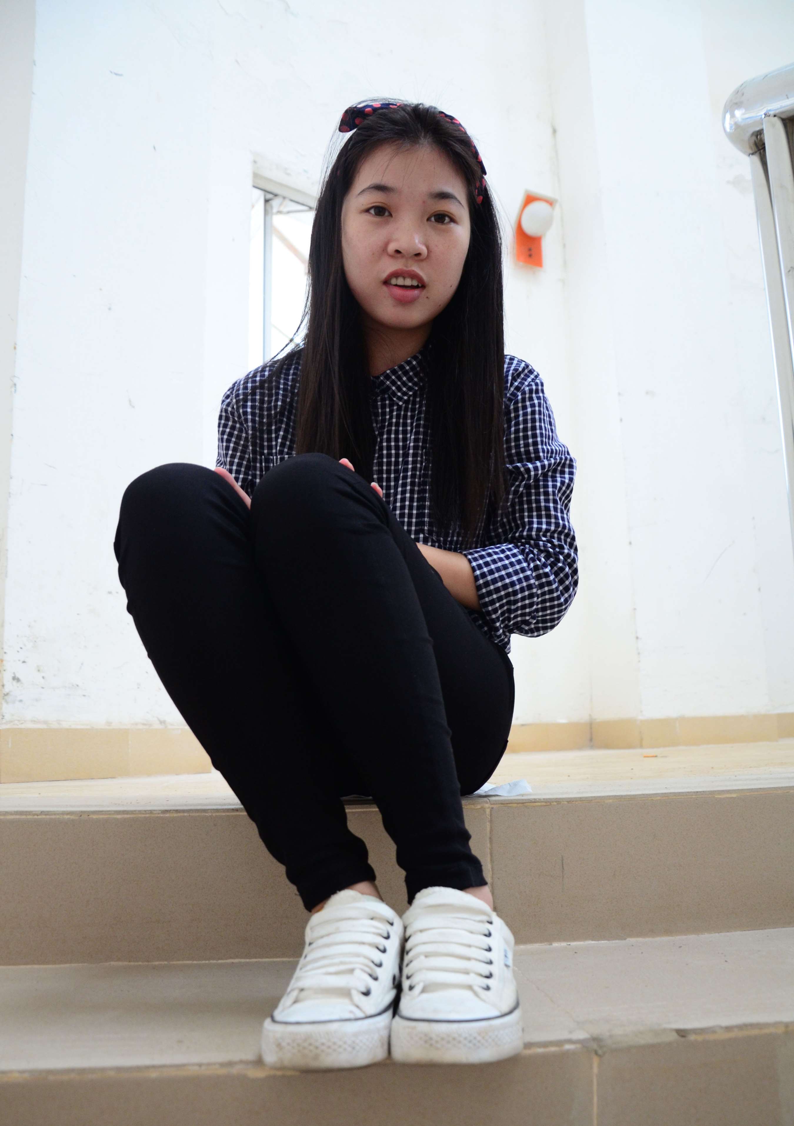 《白帆布鞋の棉袜》作品图