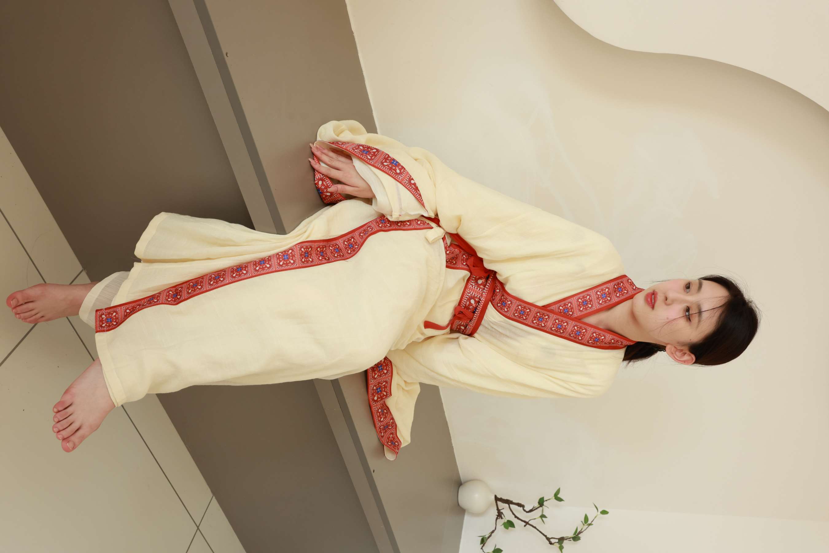 《yaya 汉服の赤足》作品图