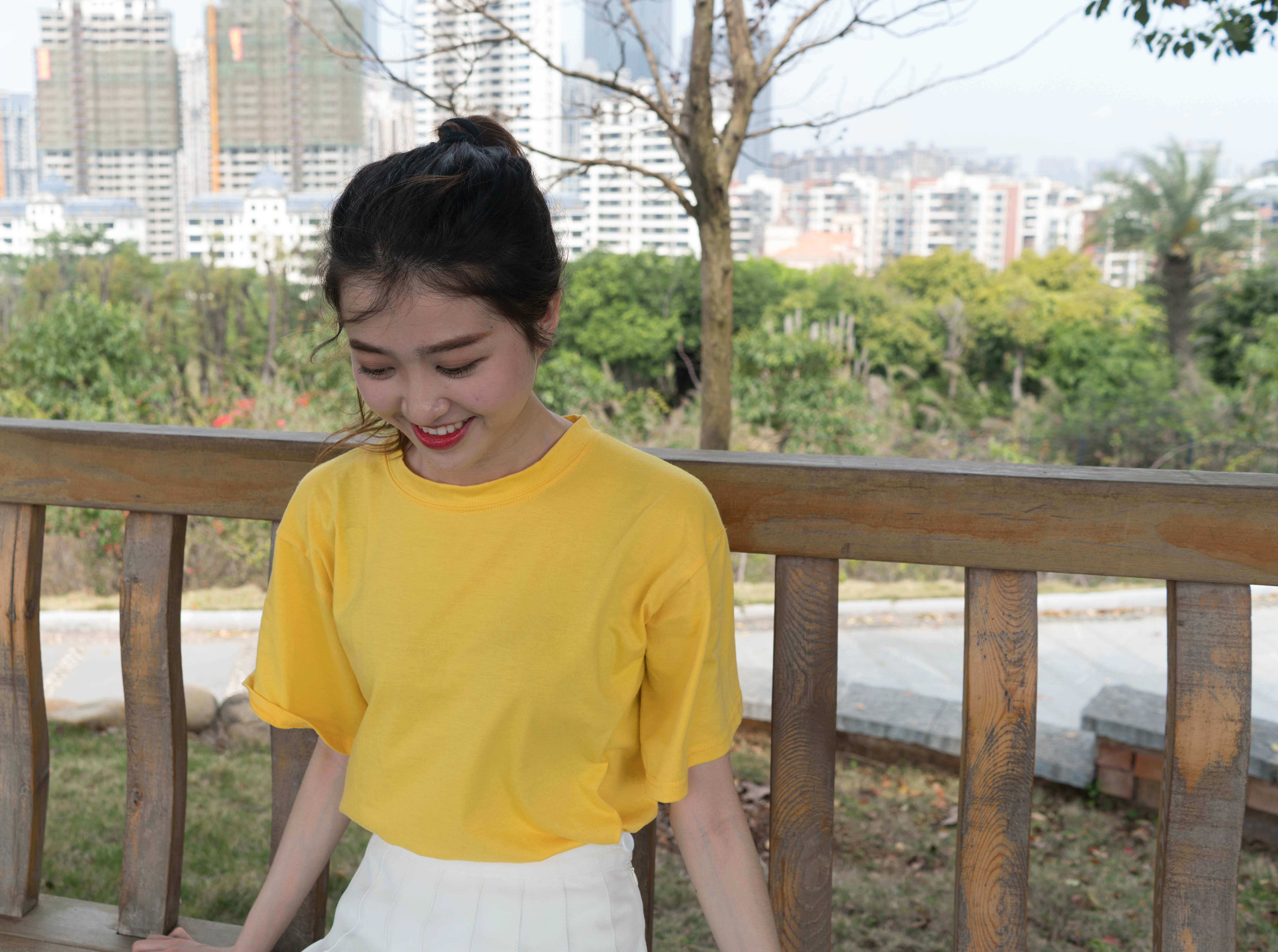 《【第一期】大二爱笑的女生帆布の裸足》作品图