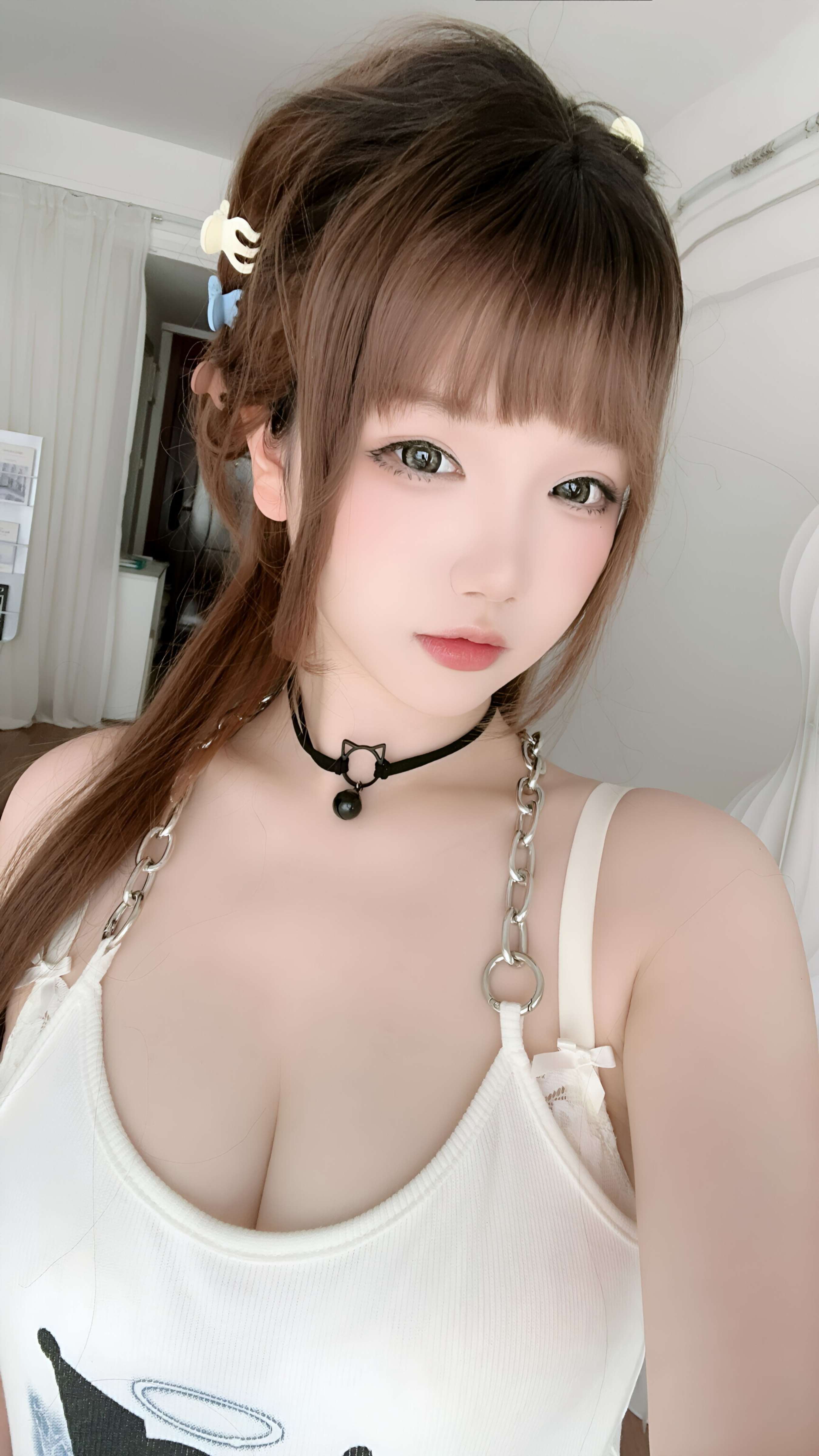 《雪晴Astra 牛仔短裤》作品图