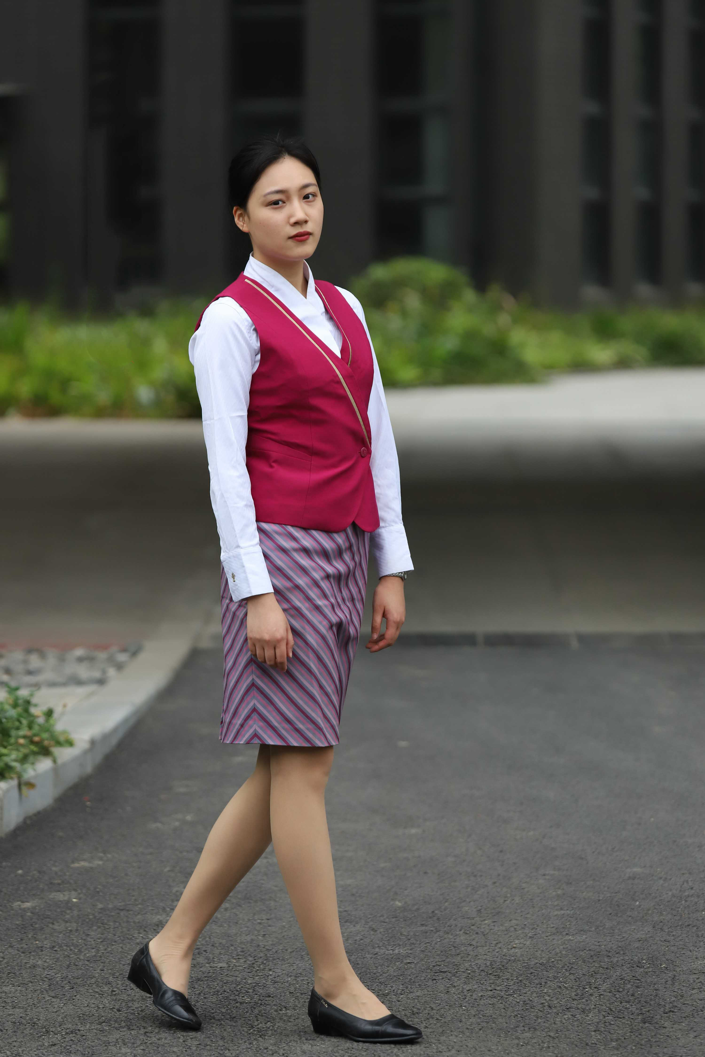 《空乘制服丝袜脚丫+视频一部》作品图