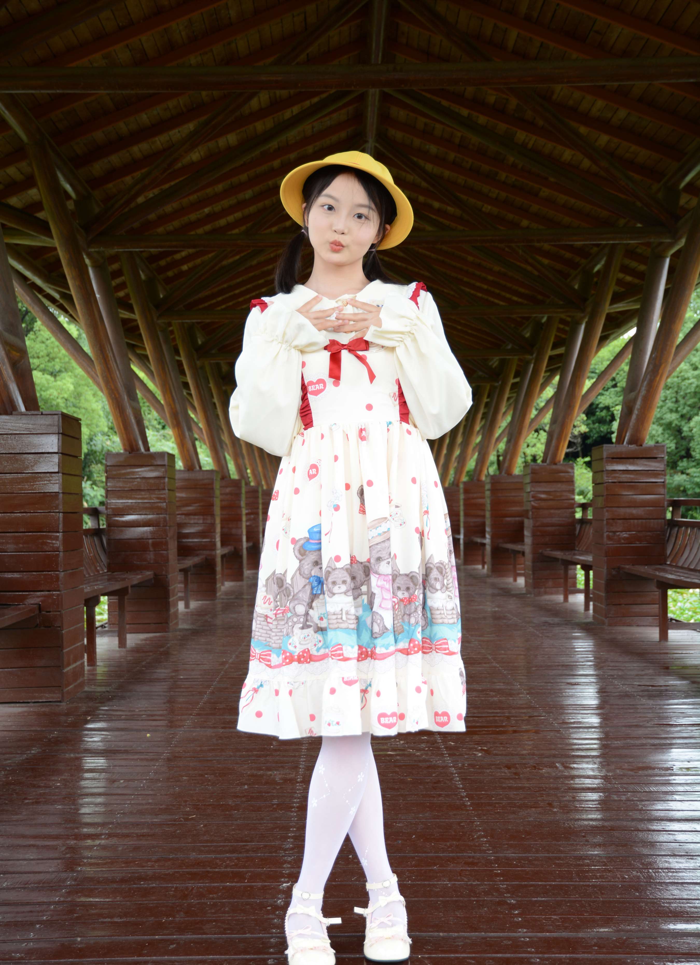 《双双 逛游乐场》作品图