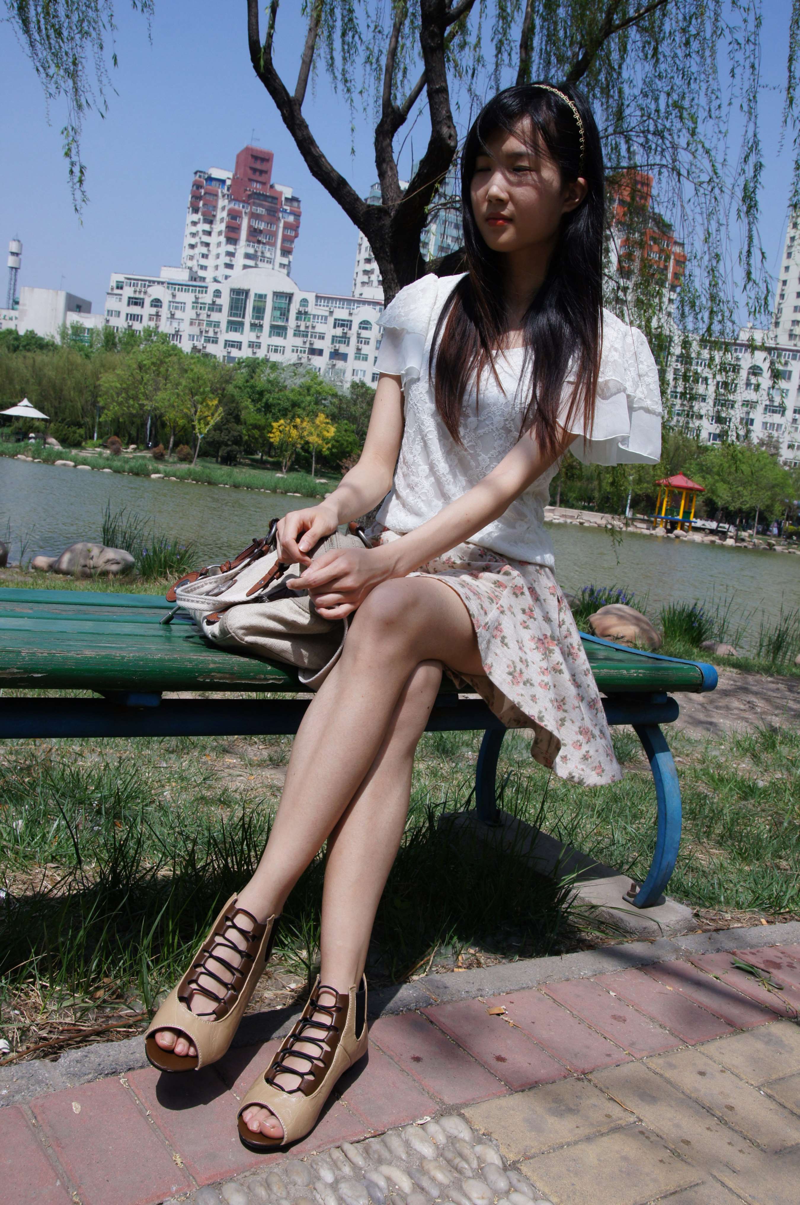 《高颜值美女裴菲菲》作品图