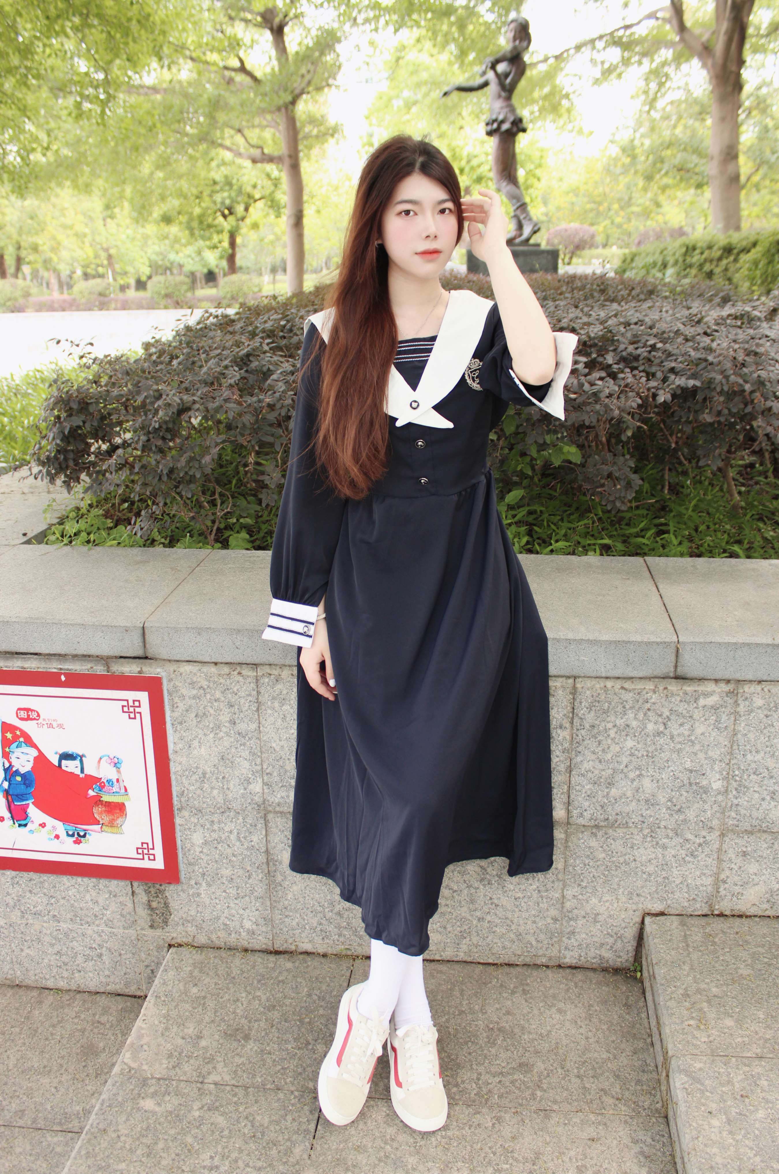 《雪糕-学院风の板鞋白袜、嫩足》作品图