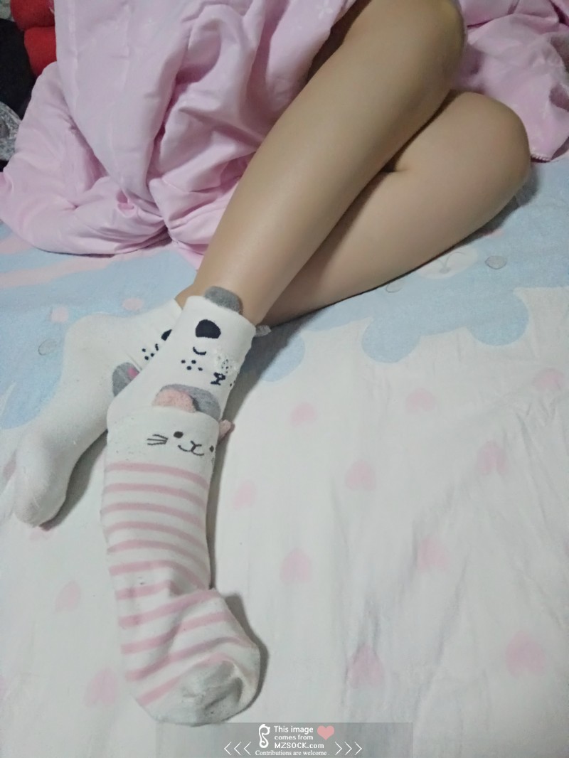 《职中的干妹妹很乖》作品图