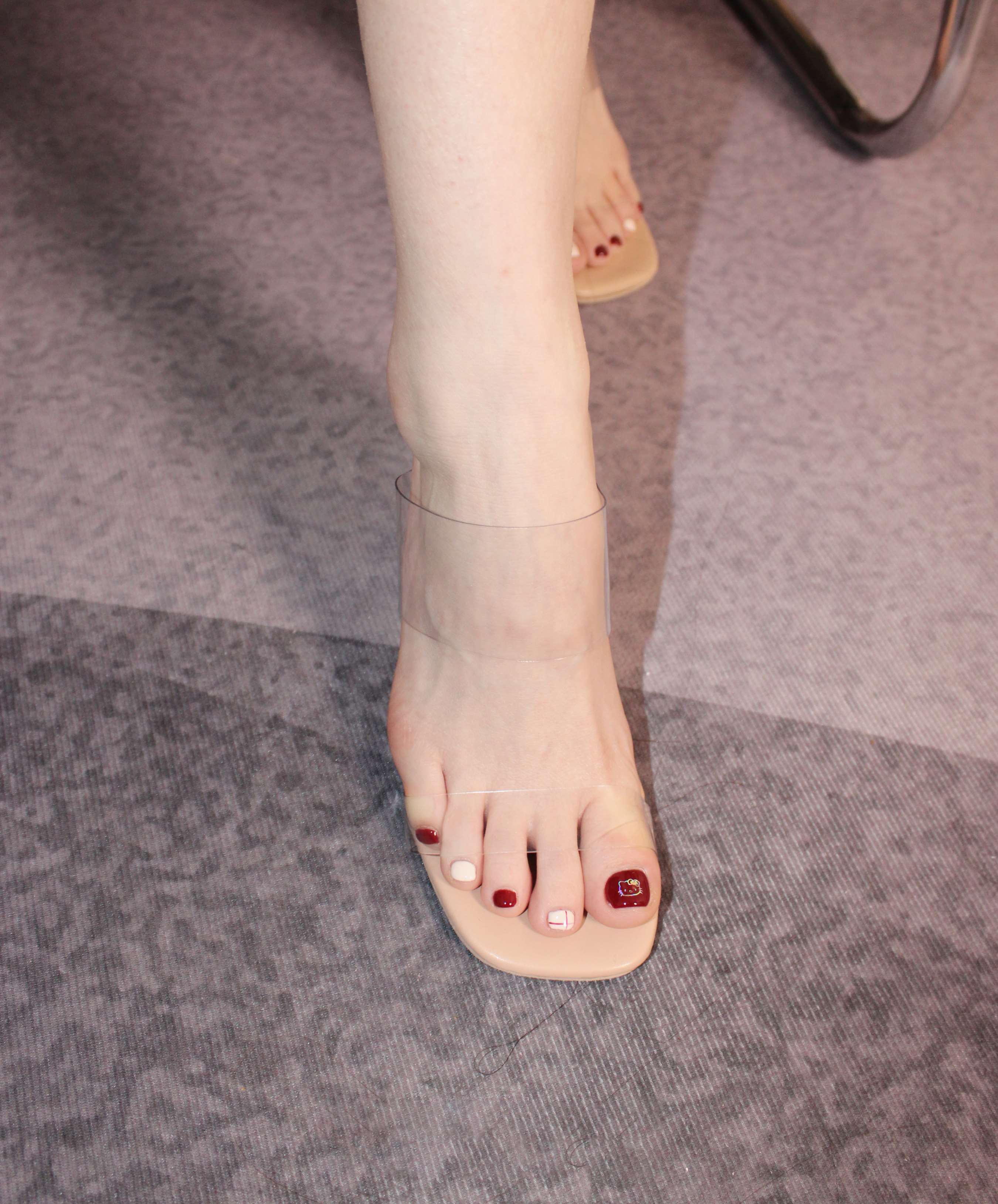 《珂老师-凉高跟の丝足》作品图