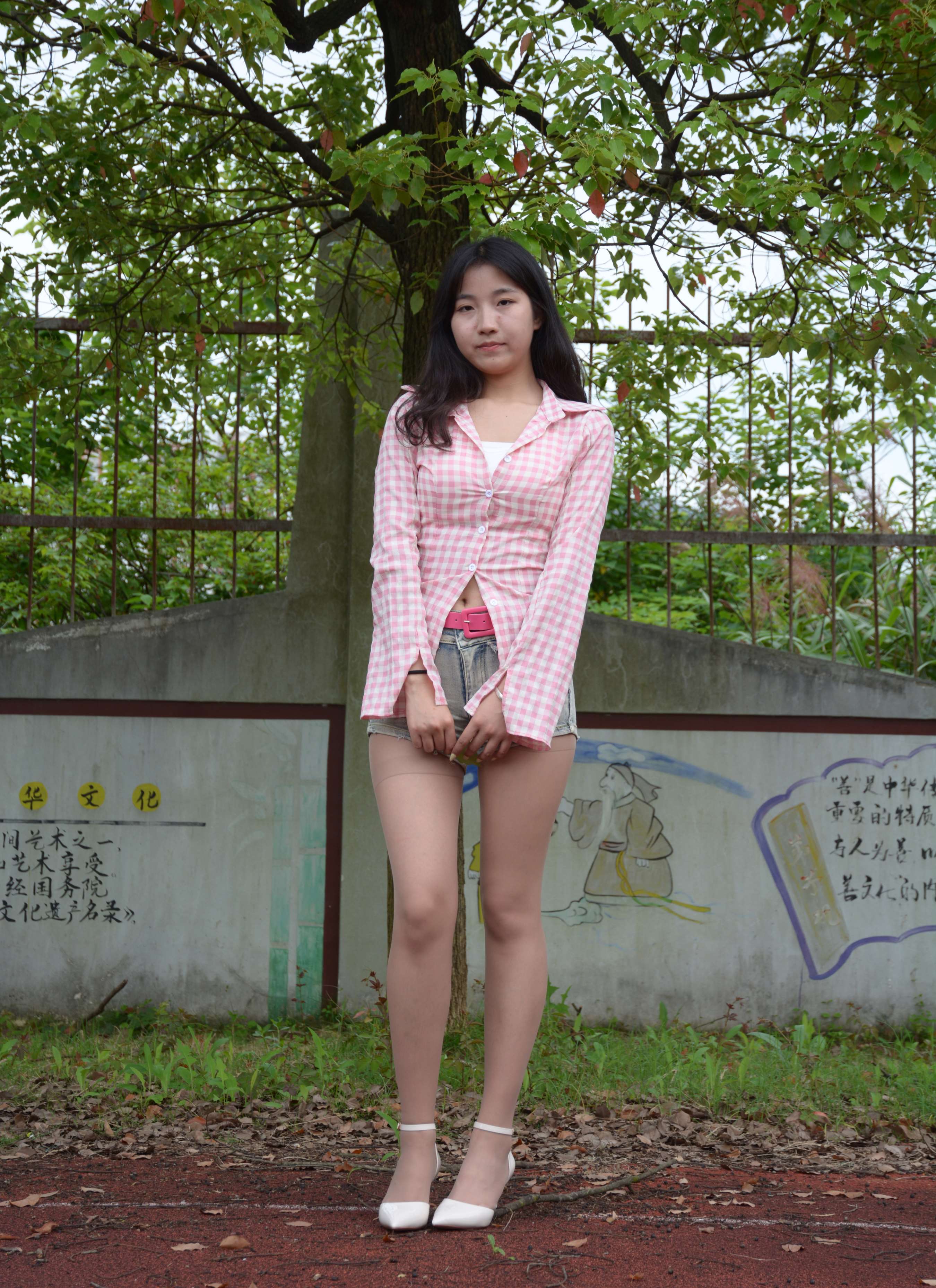 《点点 夏去秋来》作品图