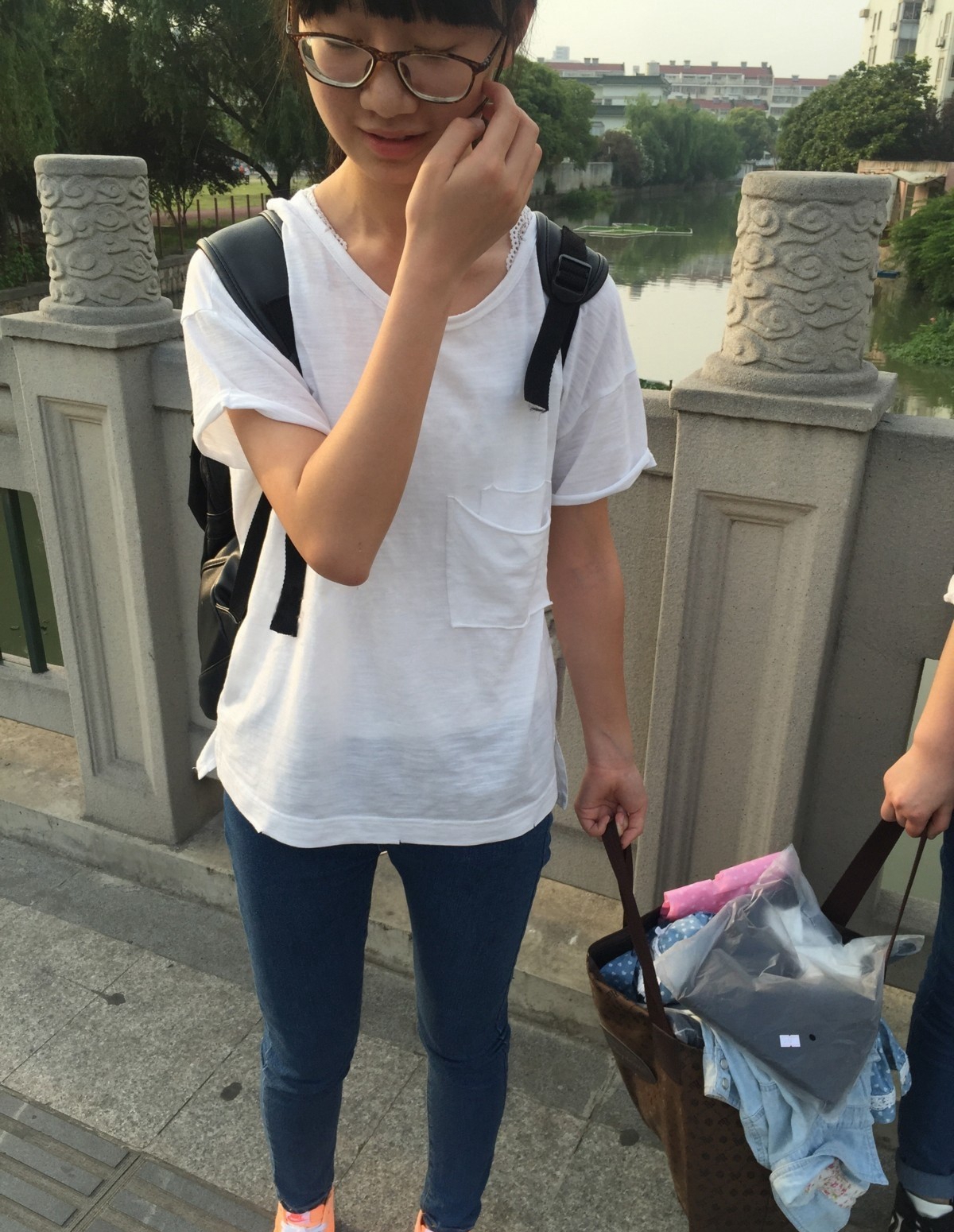 《高帮耐克》作品图