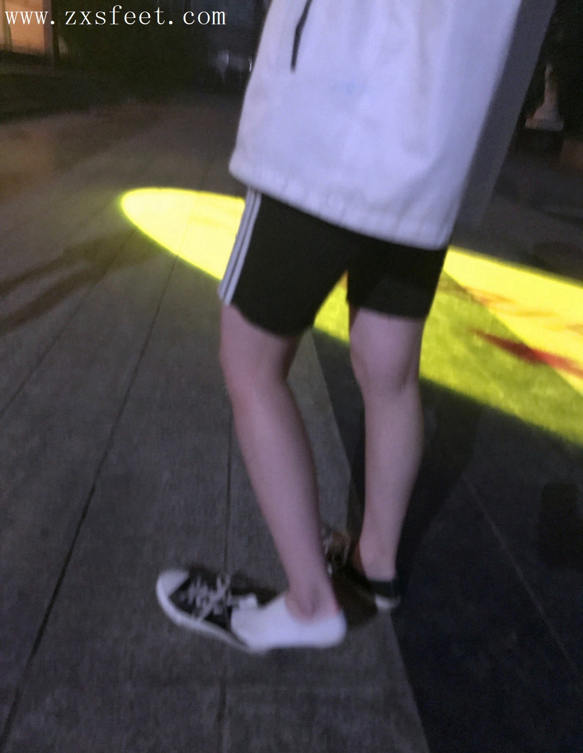 《晚自习下课》作品图