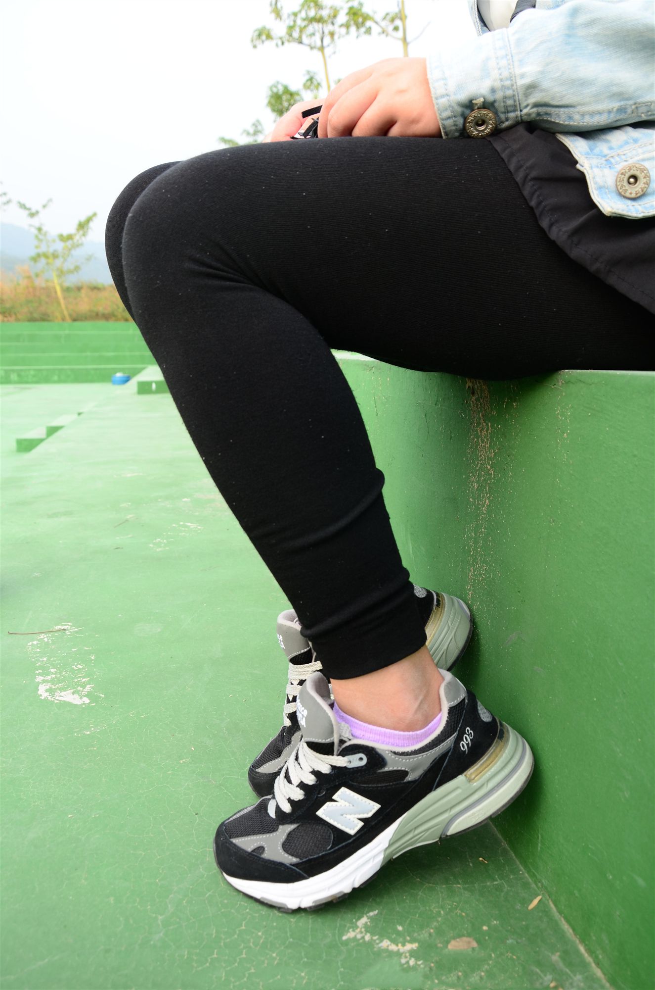 《N字鞋同学》作品图