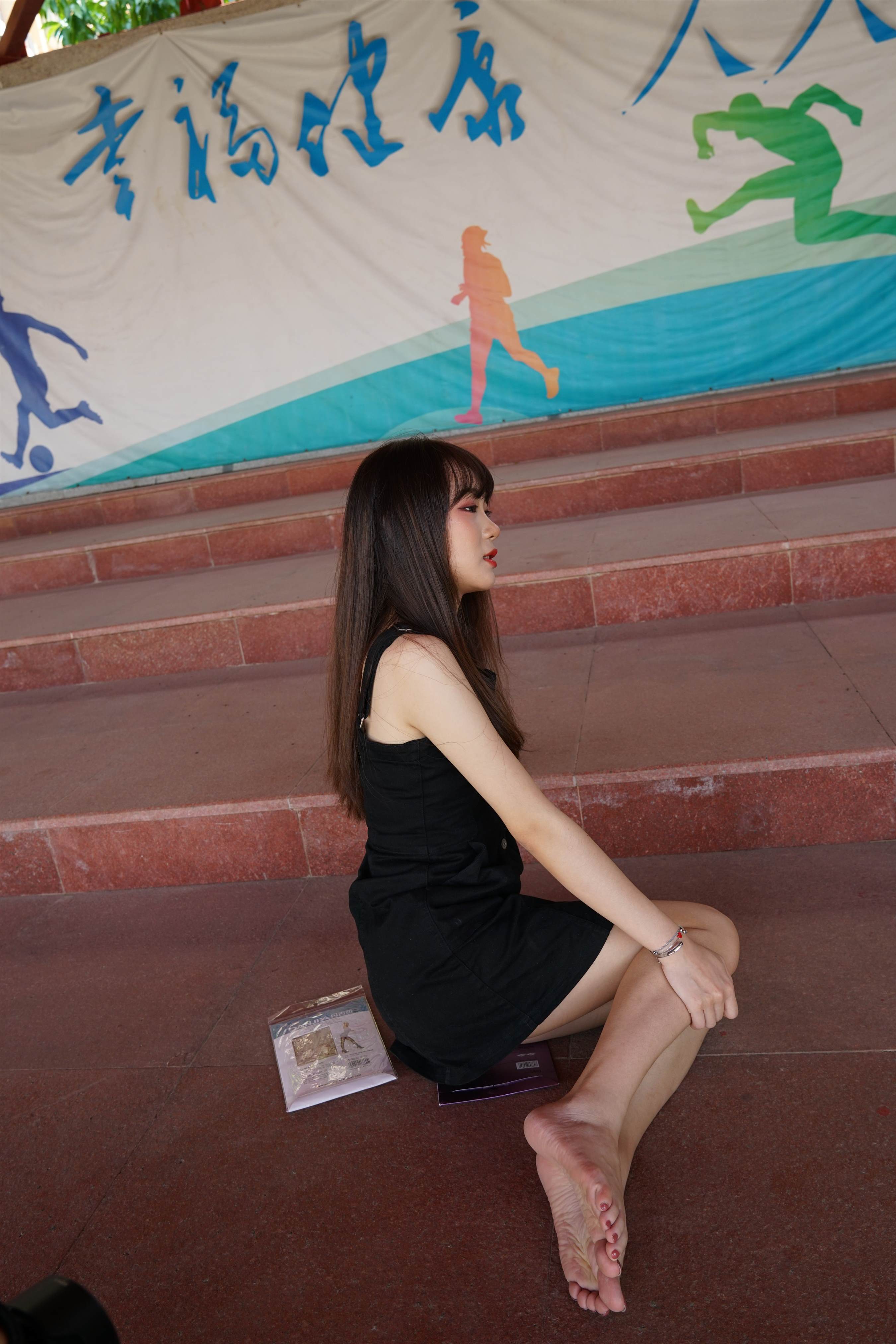 《清纯美少女学妹》作品图