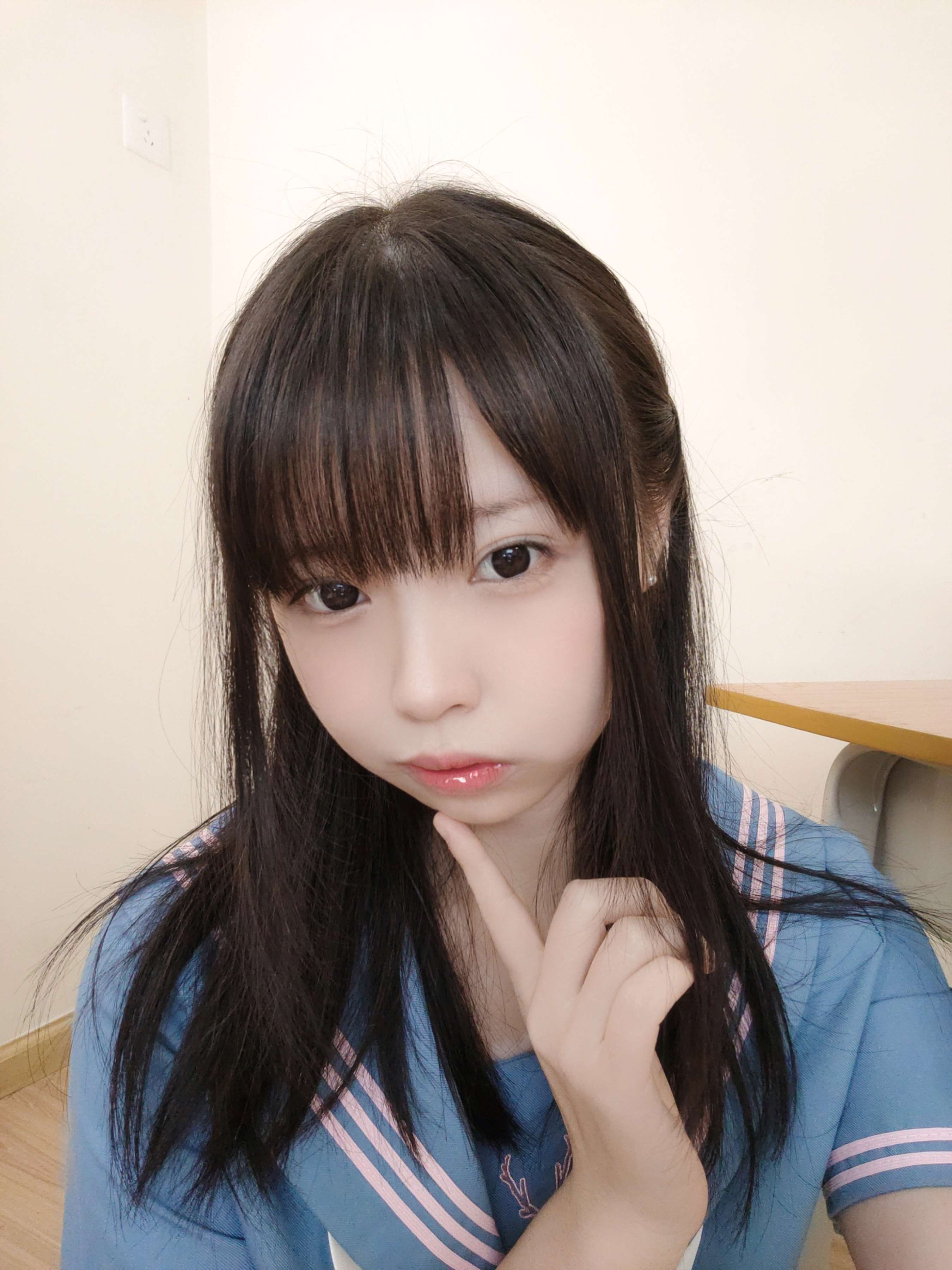 《香川澪-撸猫日记》作品图