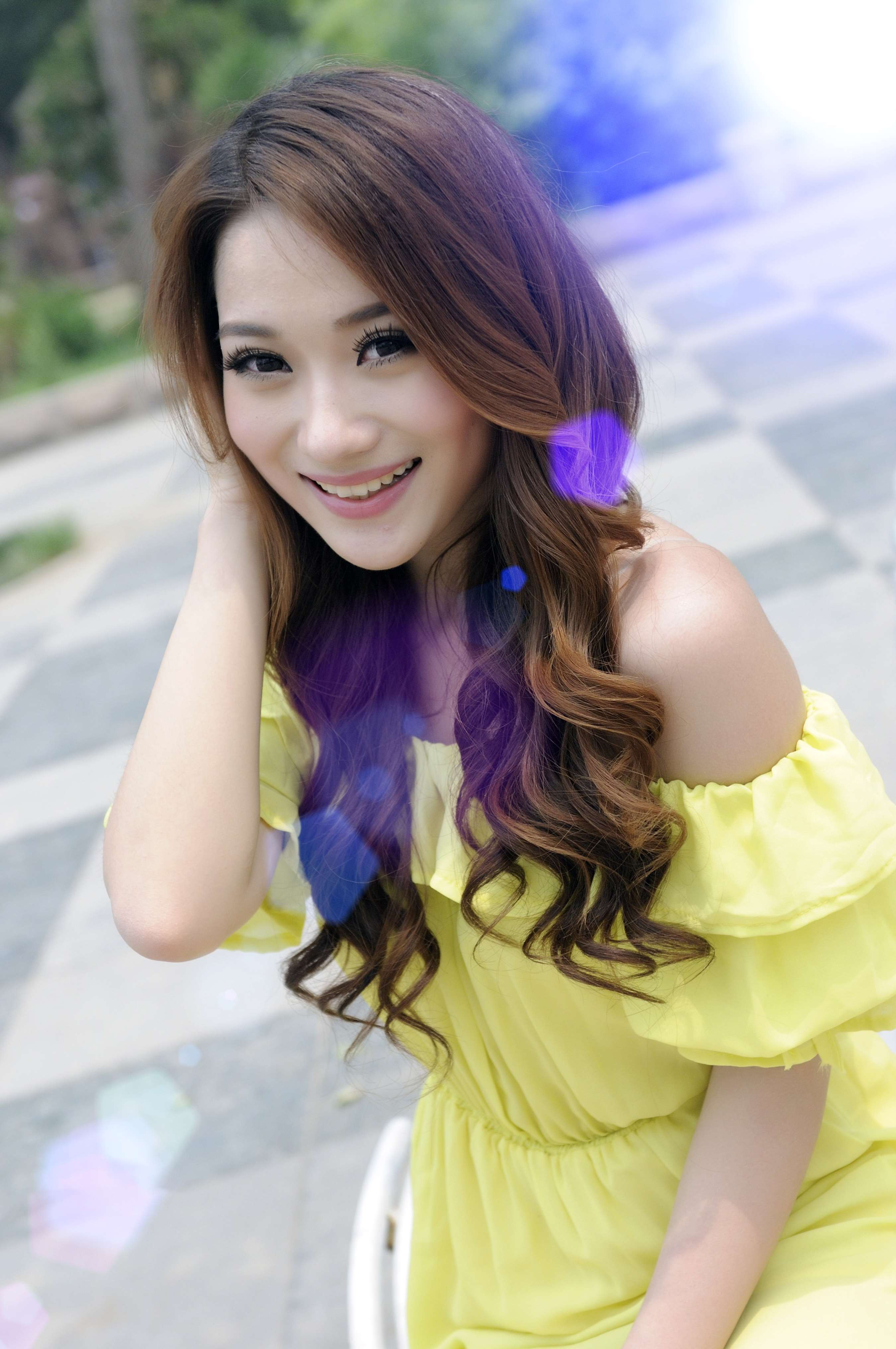 《雯雯 第四季》作品图