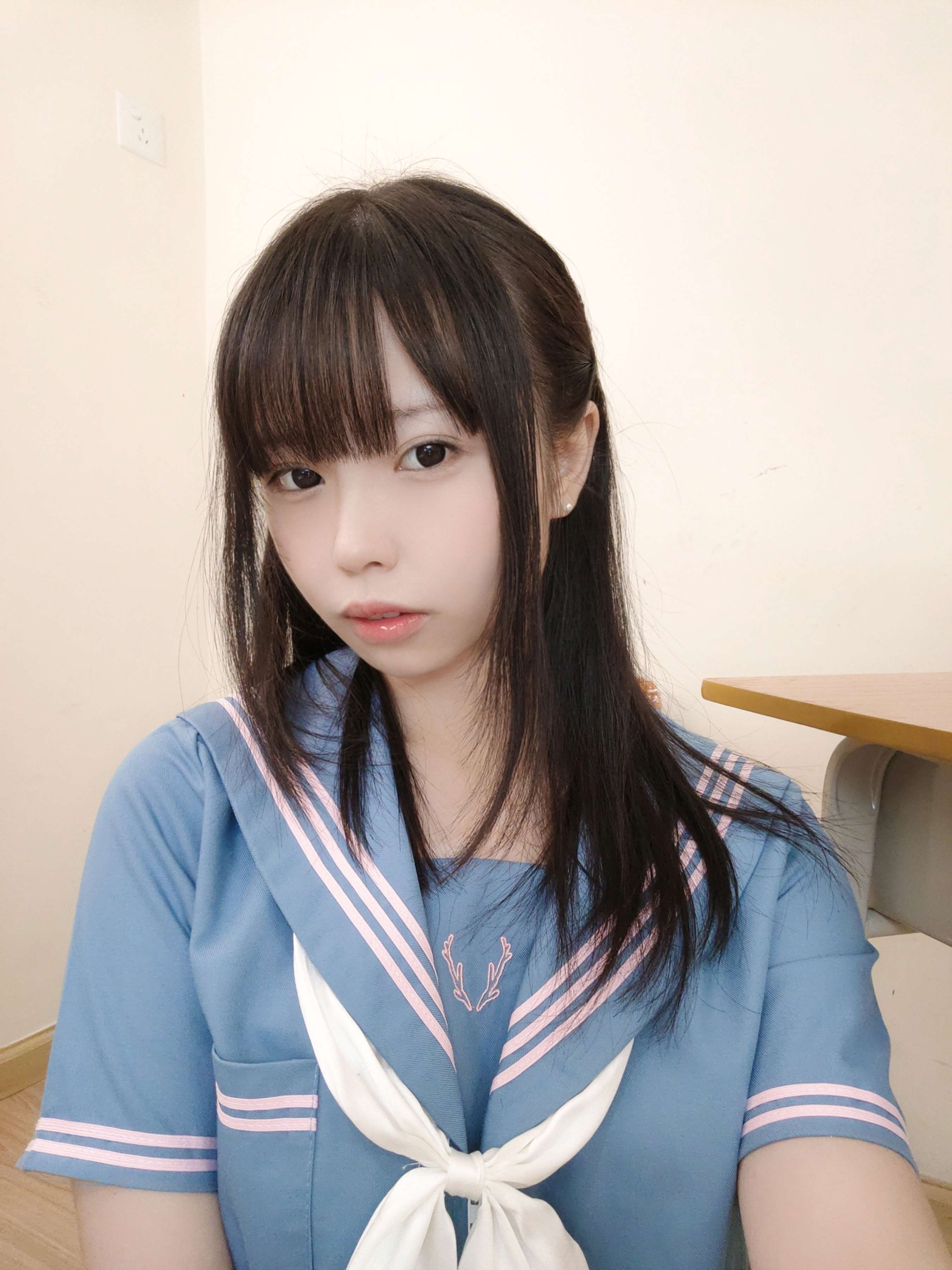 《香川澪-撸猫日记》作品图