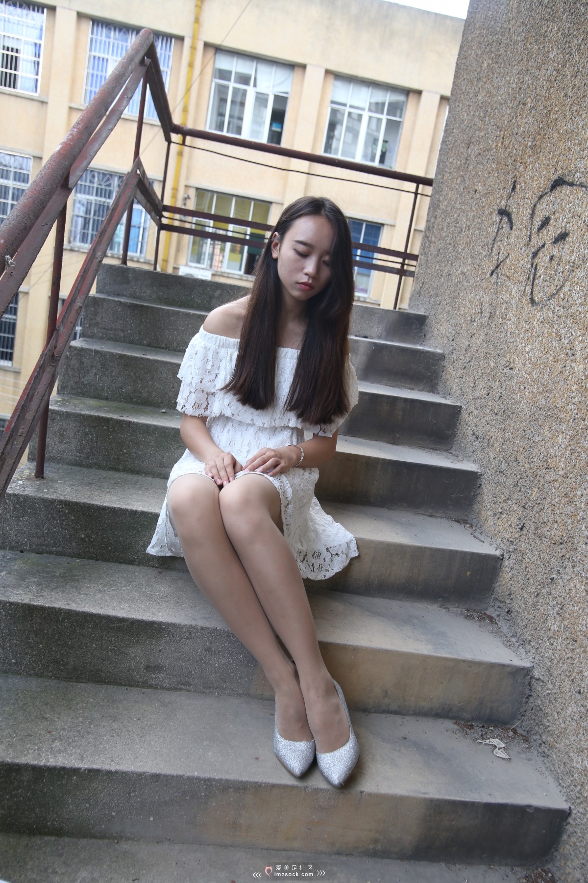 《性感小姐姐 高跟小肉丝》作品图