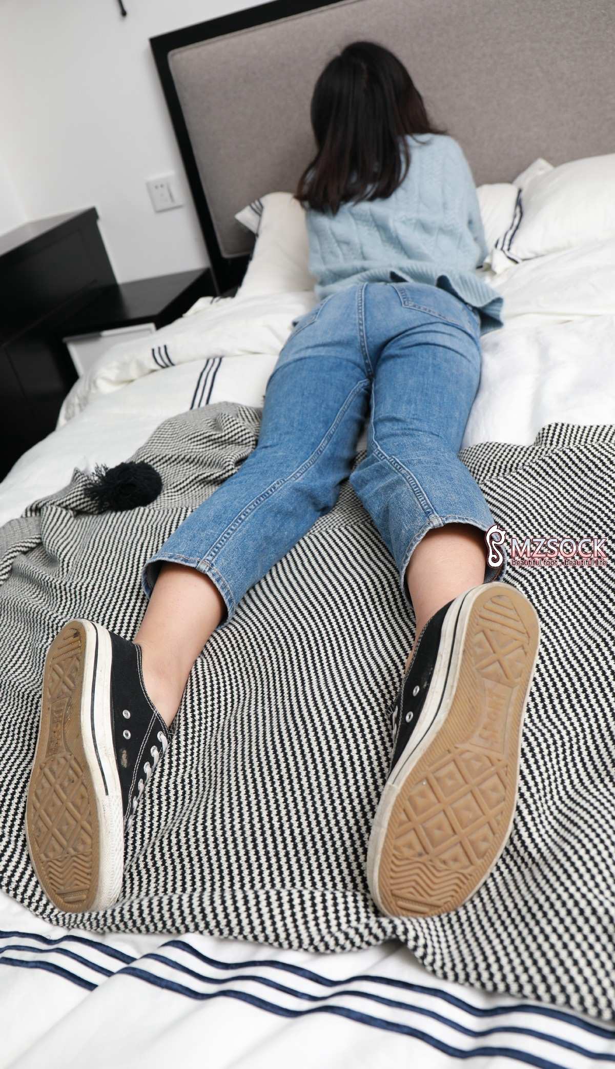 《帆布鞋的青春》作品图