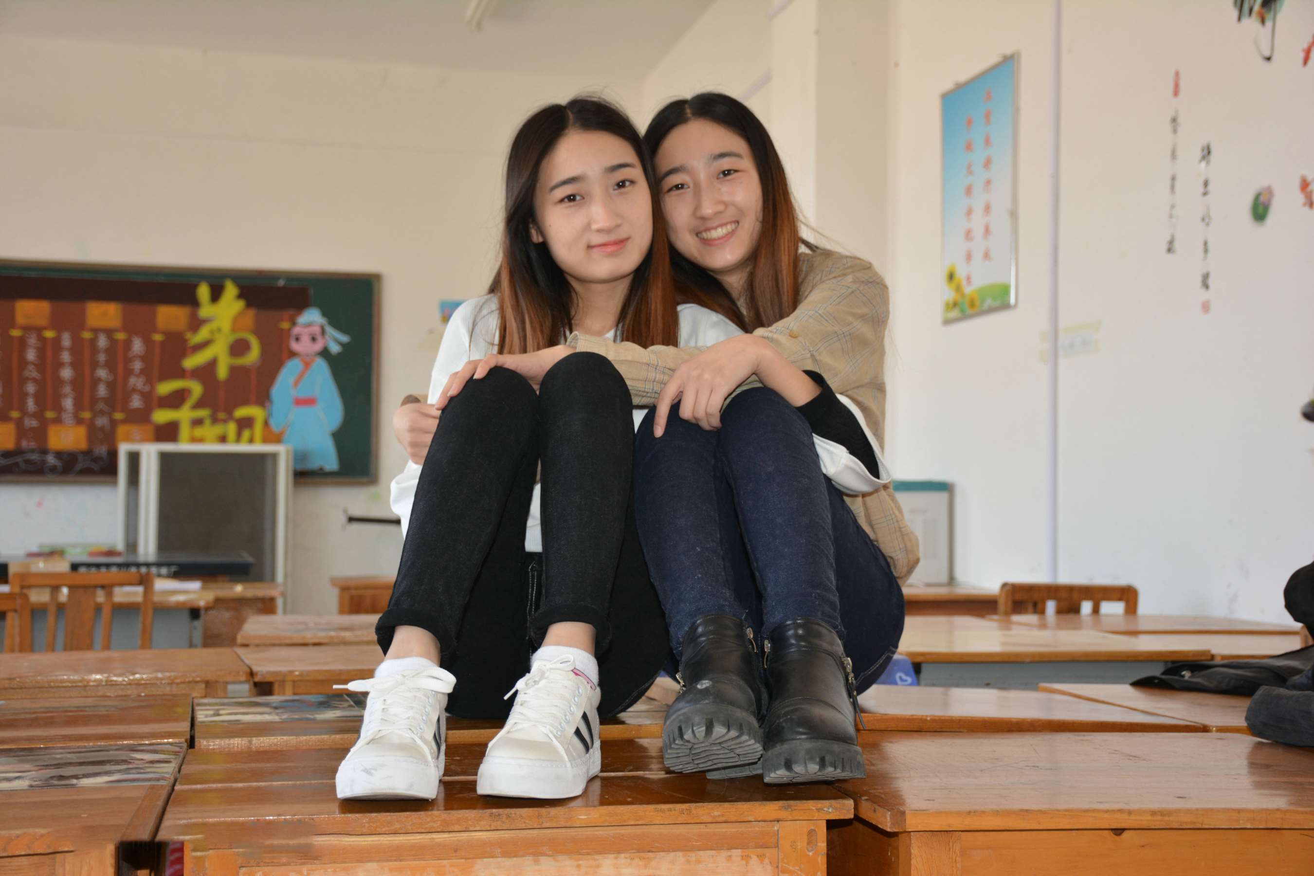 《晨瑶教室合拍》作品图