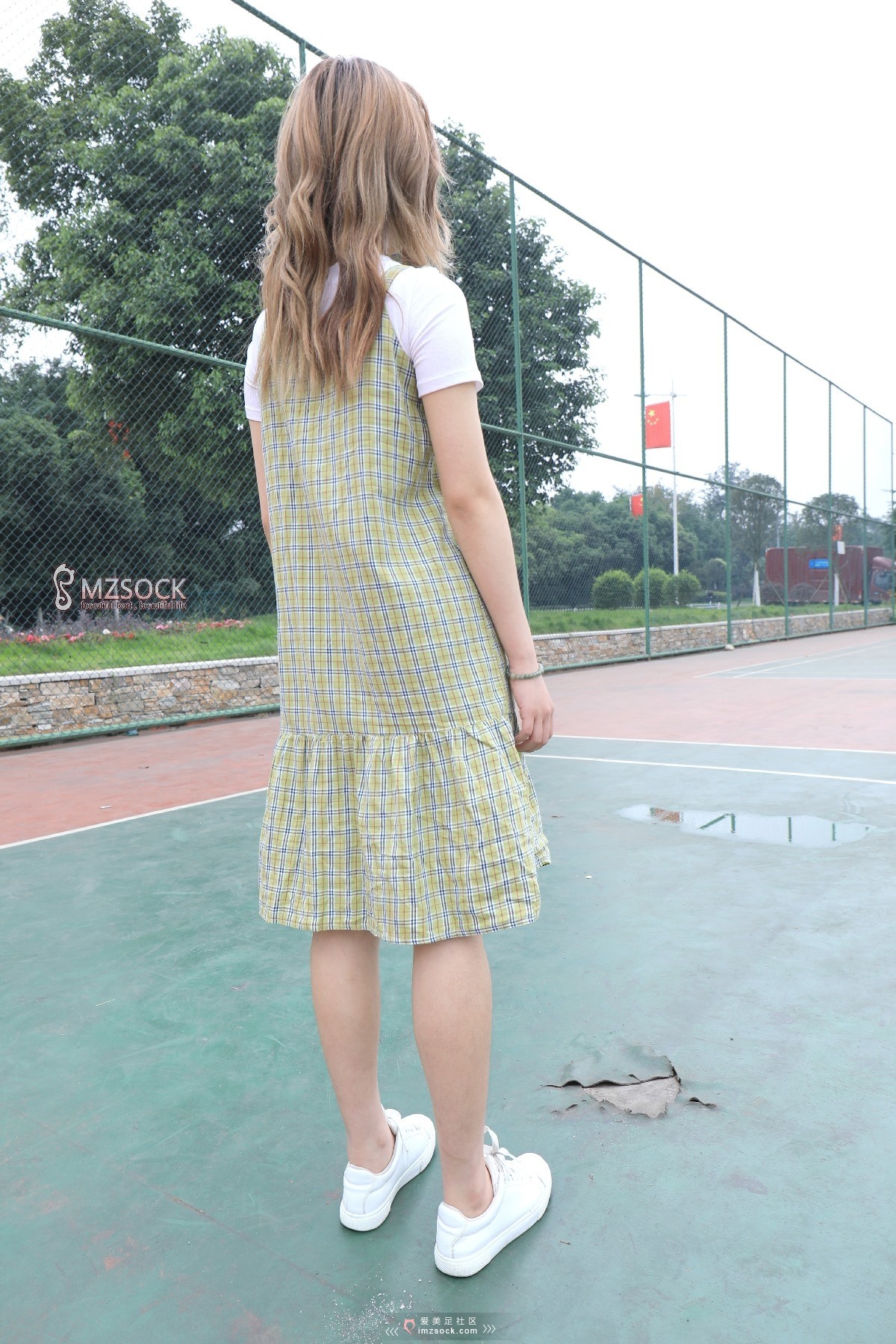 《梦琪操场约拍》作品图