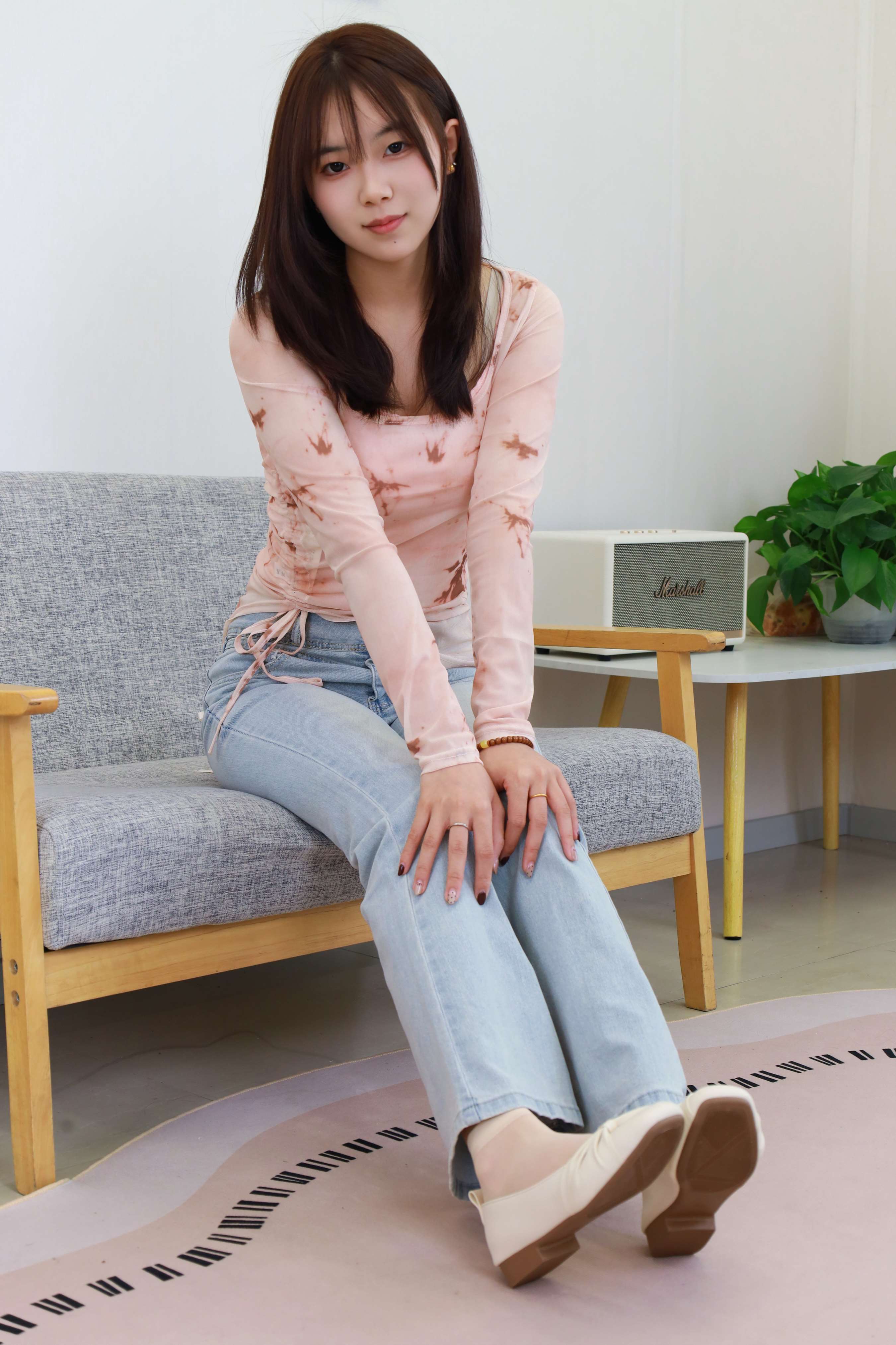 《宁宁 牛仔の短丝、嫩足》作品图