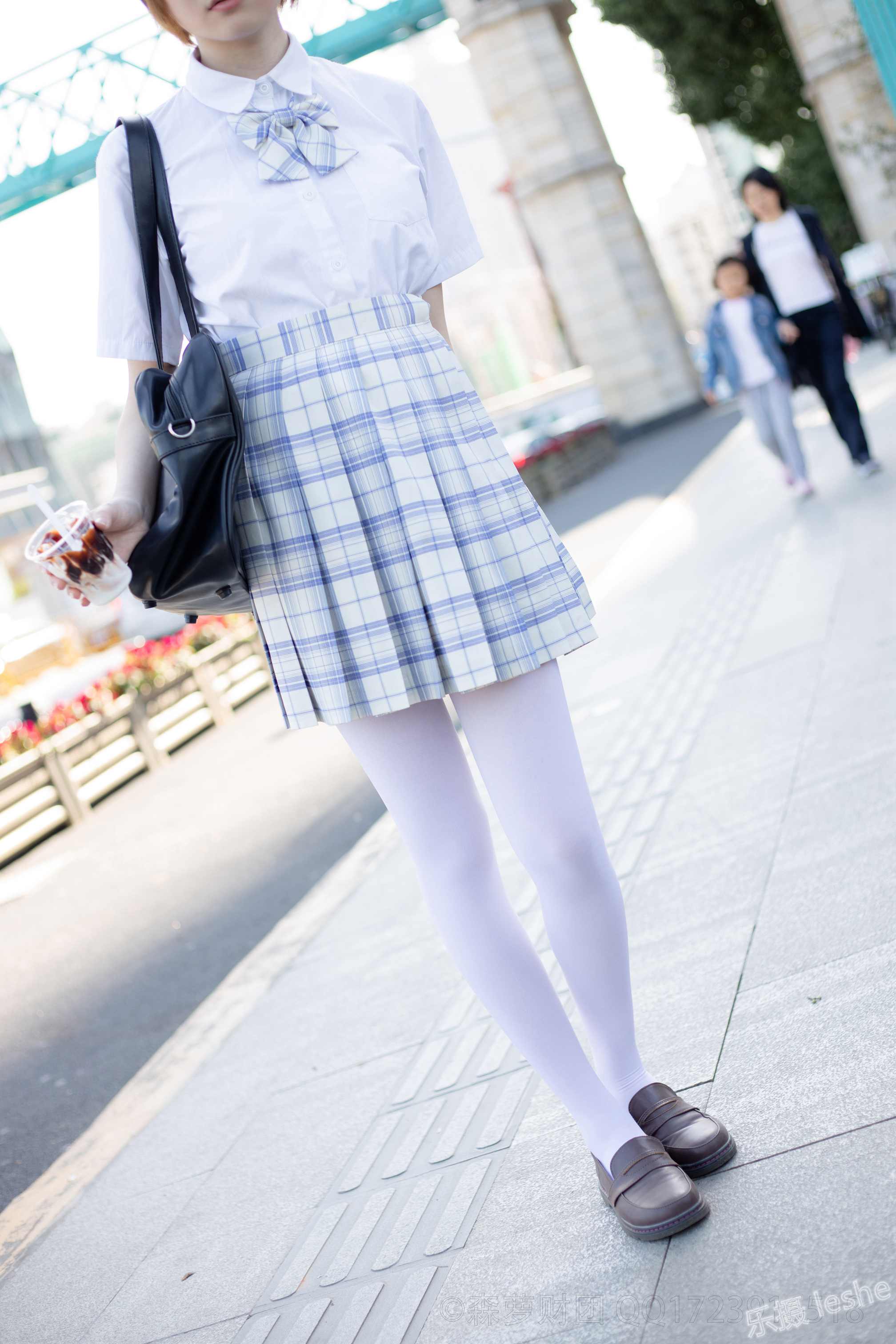 《棉花糖女孩》作品图