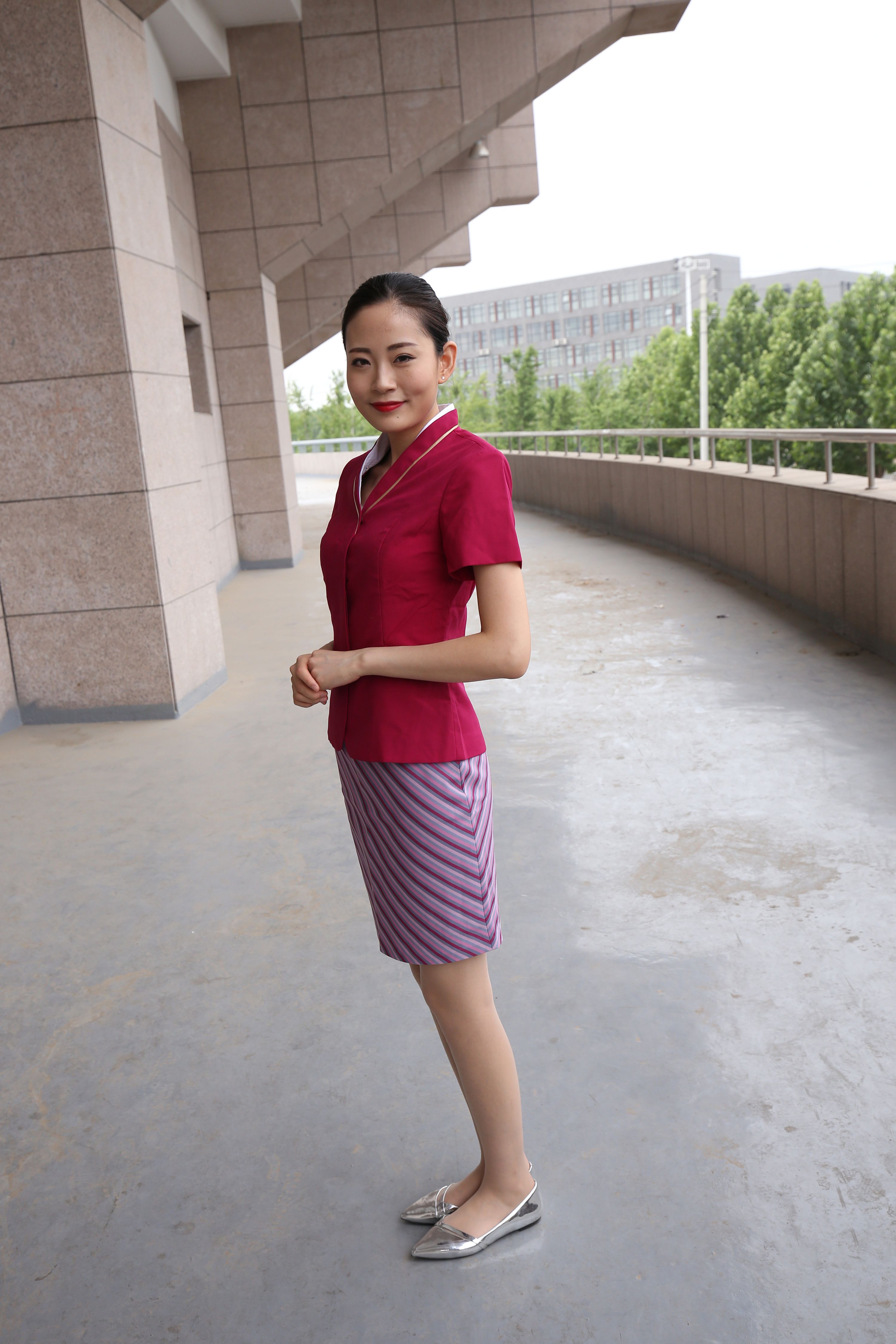 《学院空姐制服丝脚上》作品图