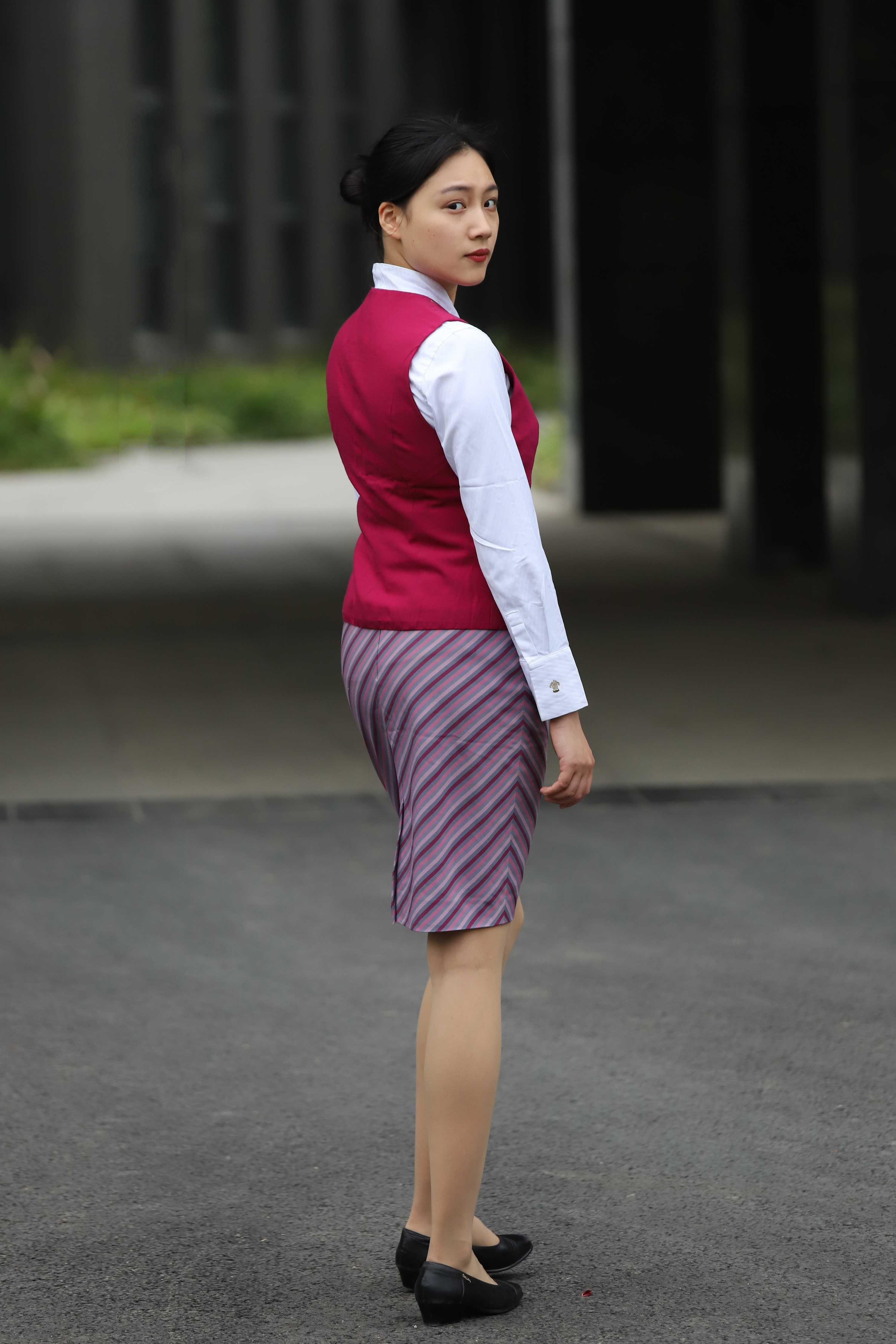 《空乘制服丝袜脚丫+视频一部》作品图