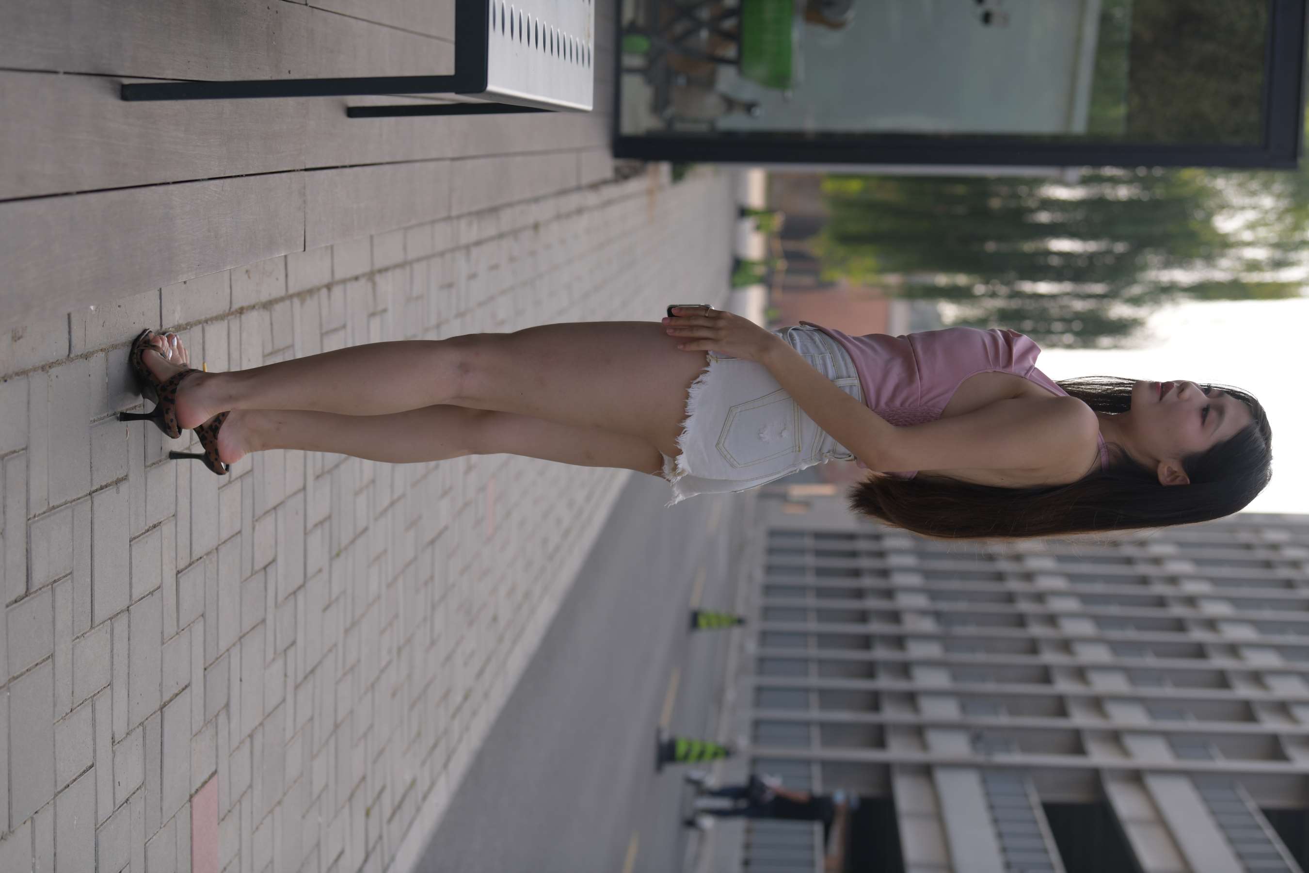 《寻水的鱼 上》作品图